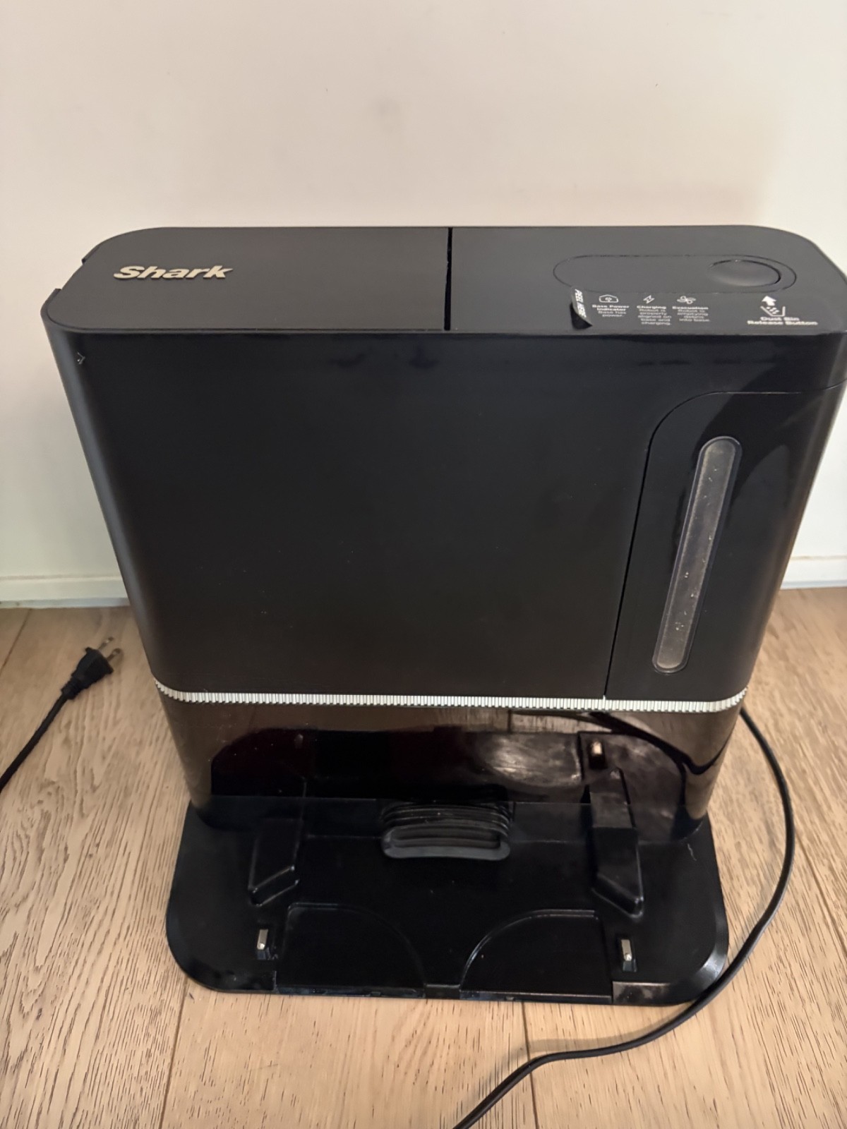 Shark AV2501AE XL Self-Empty Base – For Parts Only/Not Working – NO POWER