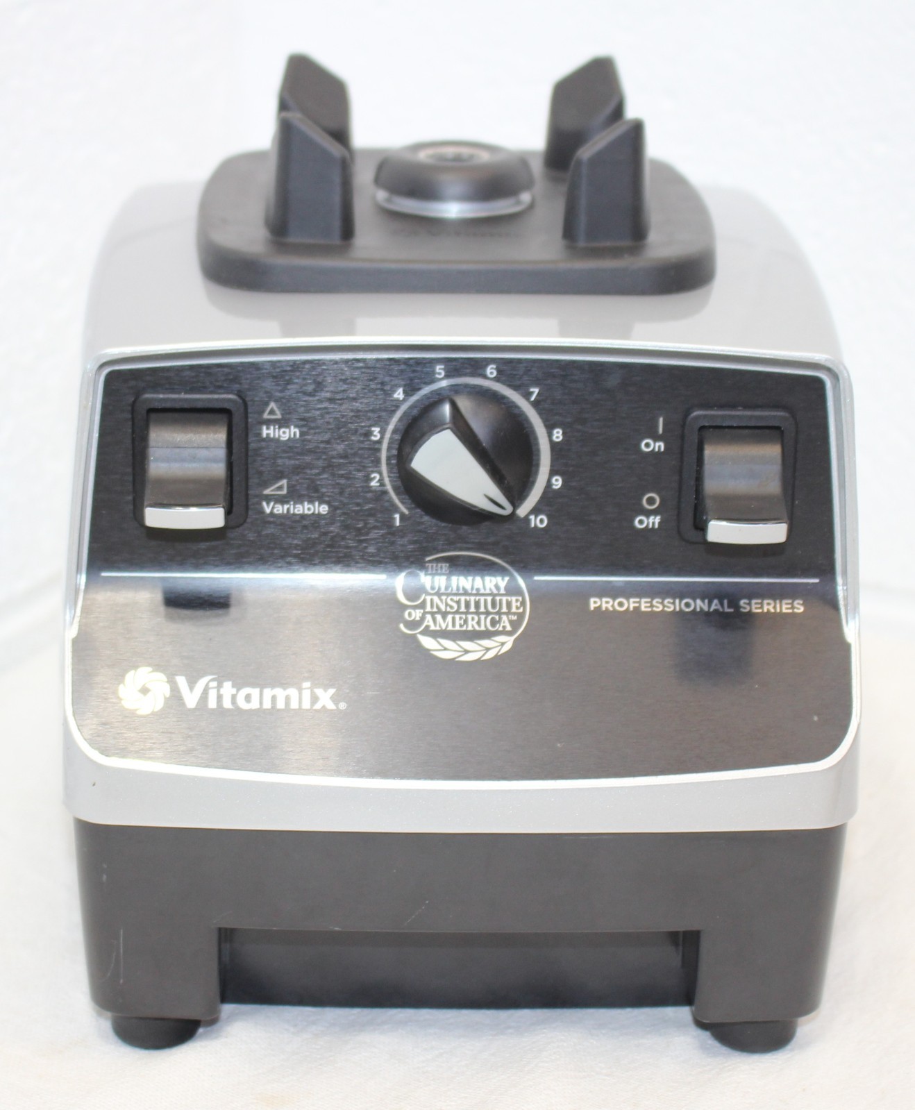 Vitamix 5200 Professional Blender Motor Base ONLY!! VM0103 – CLEAN/TESTED!