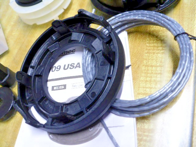 BUMP & FEED HEAD COMPLETE UNIVERSAL ECHO, STIHL, FITS 99.9% MOST GRASS TRIMMERS