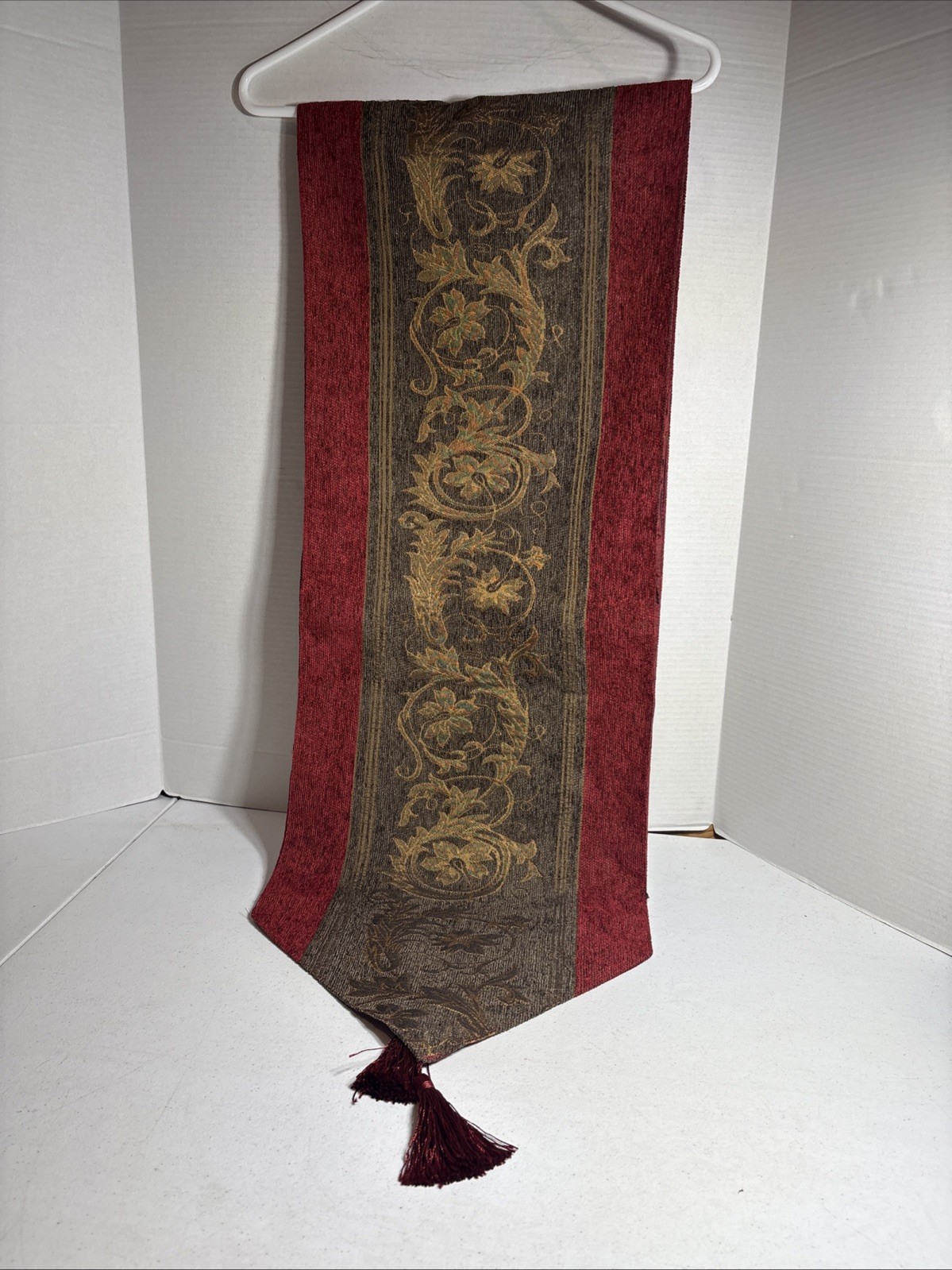 Table Runner Red / Gray Table Runner 13 x 72 Inch Long Cotton / Polyester