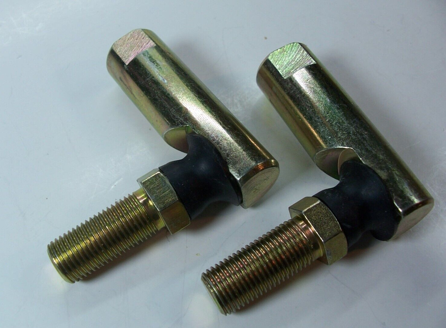 2 HD Ball Joints Both RH 1/2″-20 John Deere 110 112 140 AM100644 AM30168 AM32868