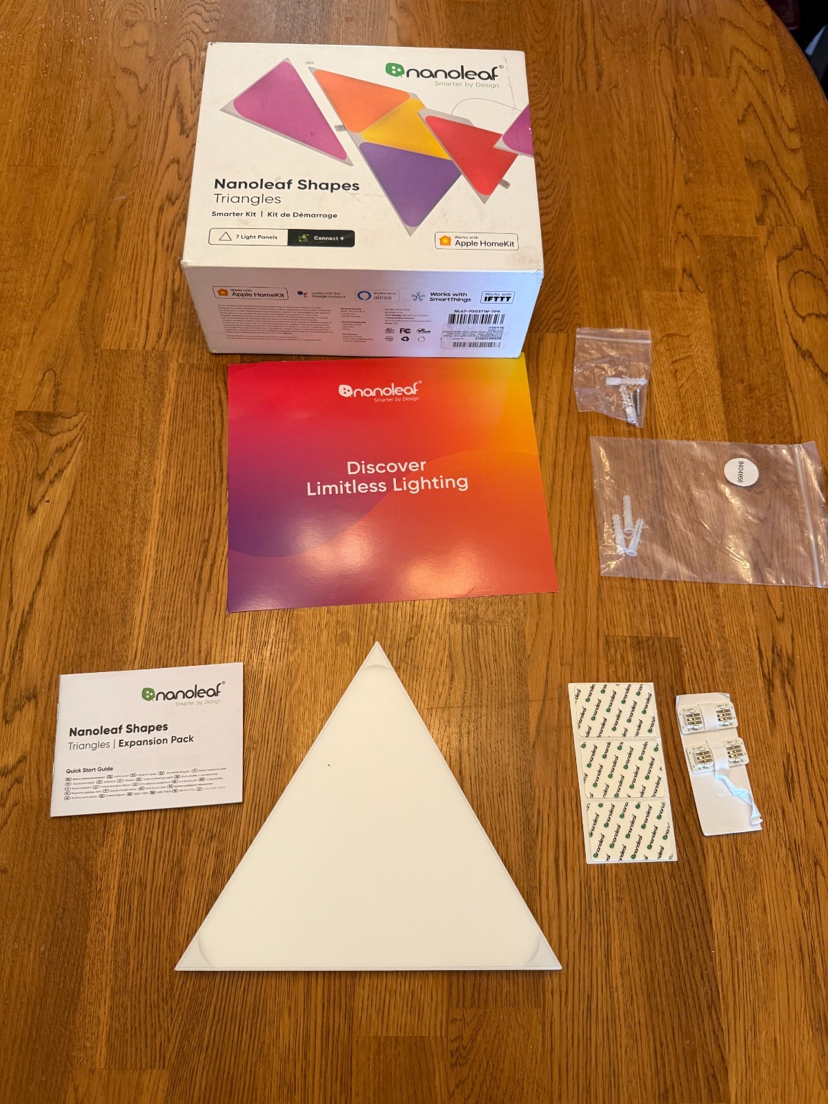 Nanoleaf Shapes Triangle NL22 Multicolor Light Panel (Single Panel)