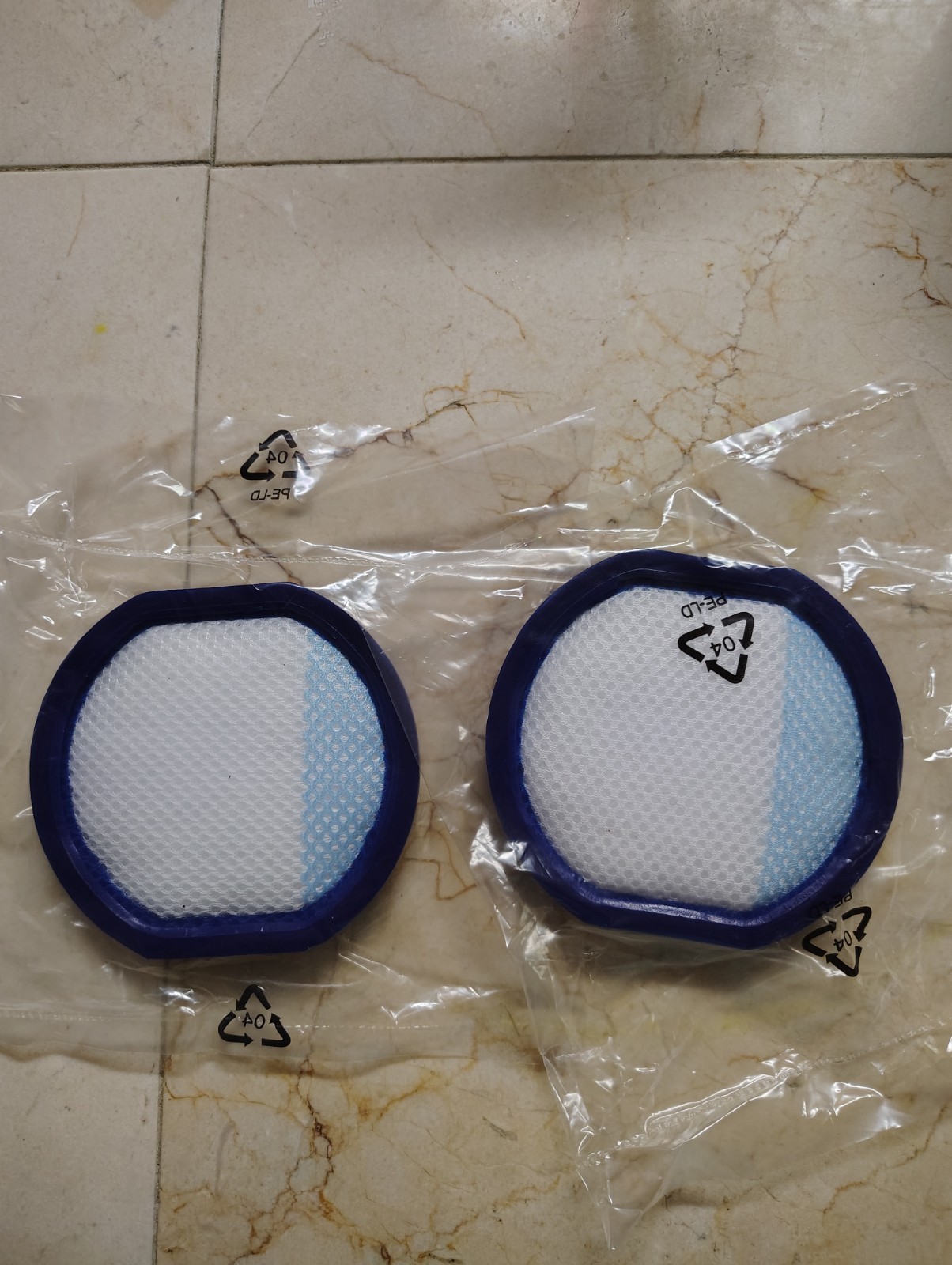 Replacement vacuum filter for Hoover Cordless Part Number: 440011434. 2 pack