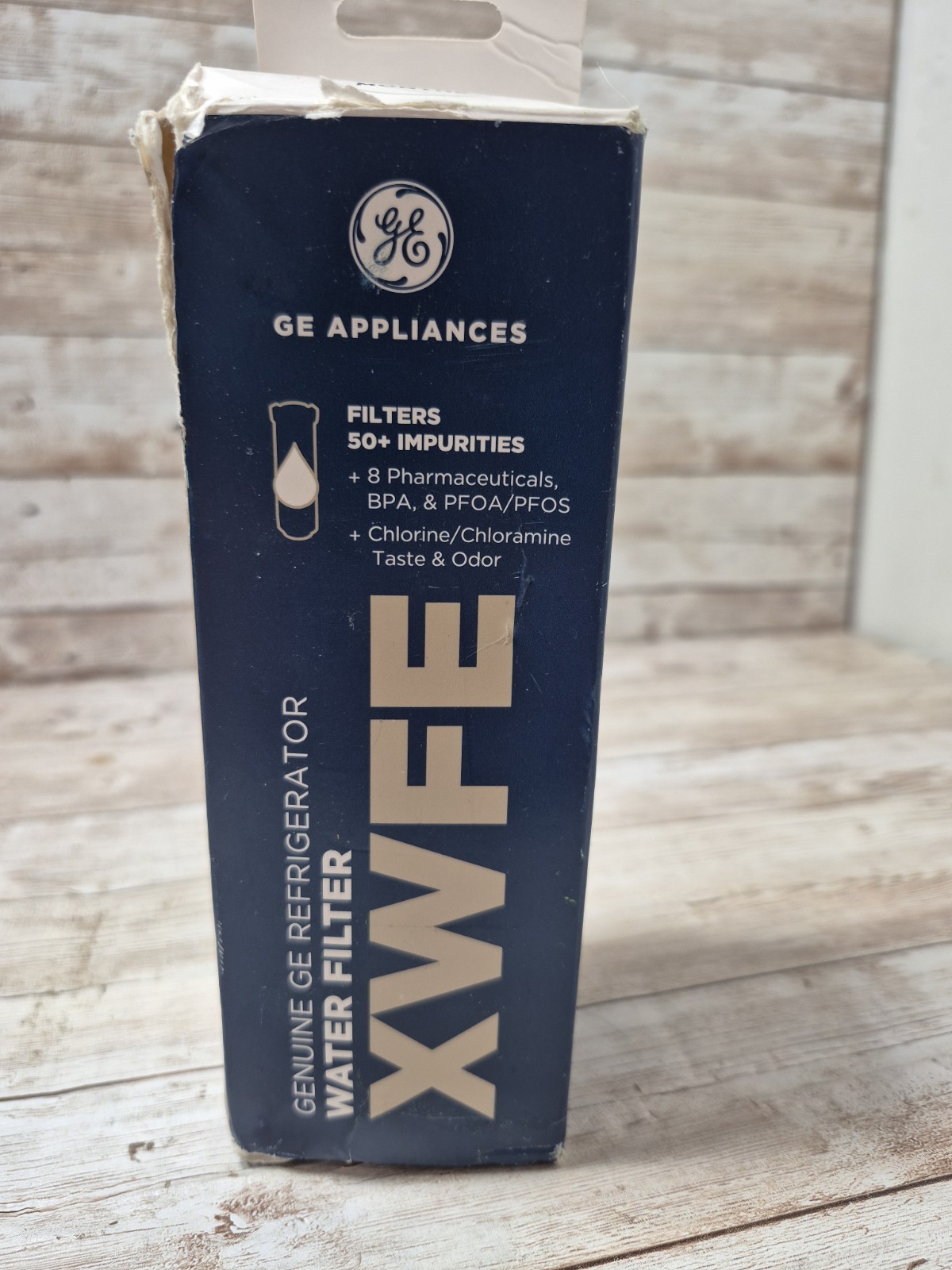 GE XWFE Refrigerator Water Filter Genuine Replacement w/ Chip, New