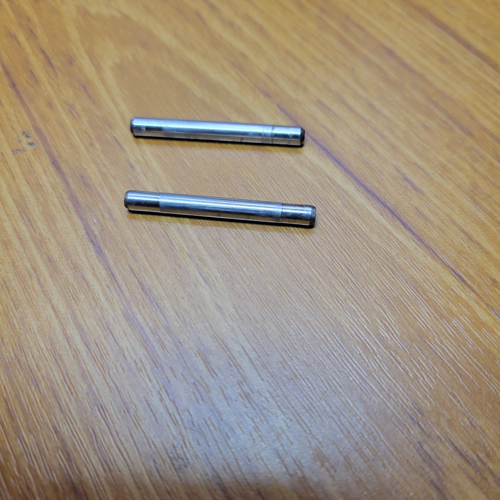 Hoover Linx Cordless Vacuum BH50010 Axle Pins for Small Mini Front Roller Wheels
