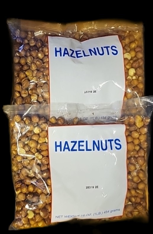 4 BAGS HAZELNUTS SHELLED 4 LBS TOTAL USDA BEST BY DATE: 6/2026 FREE SHIPPING USA