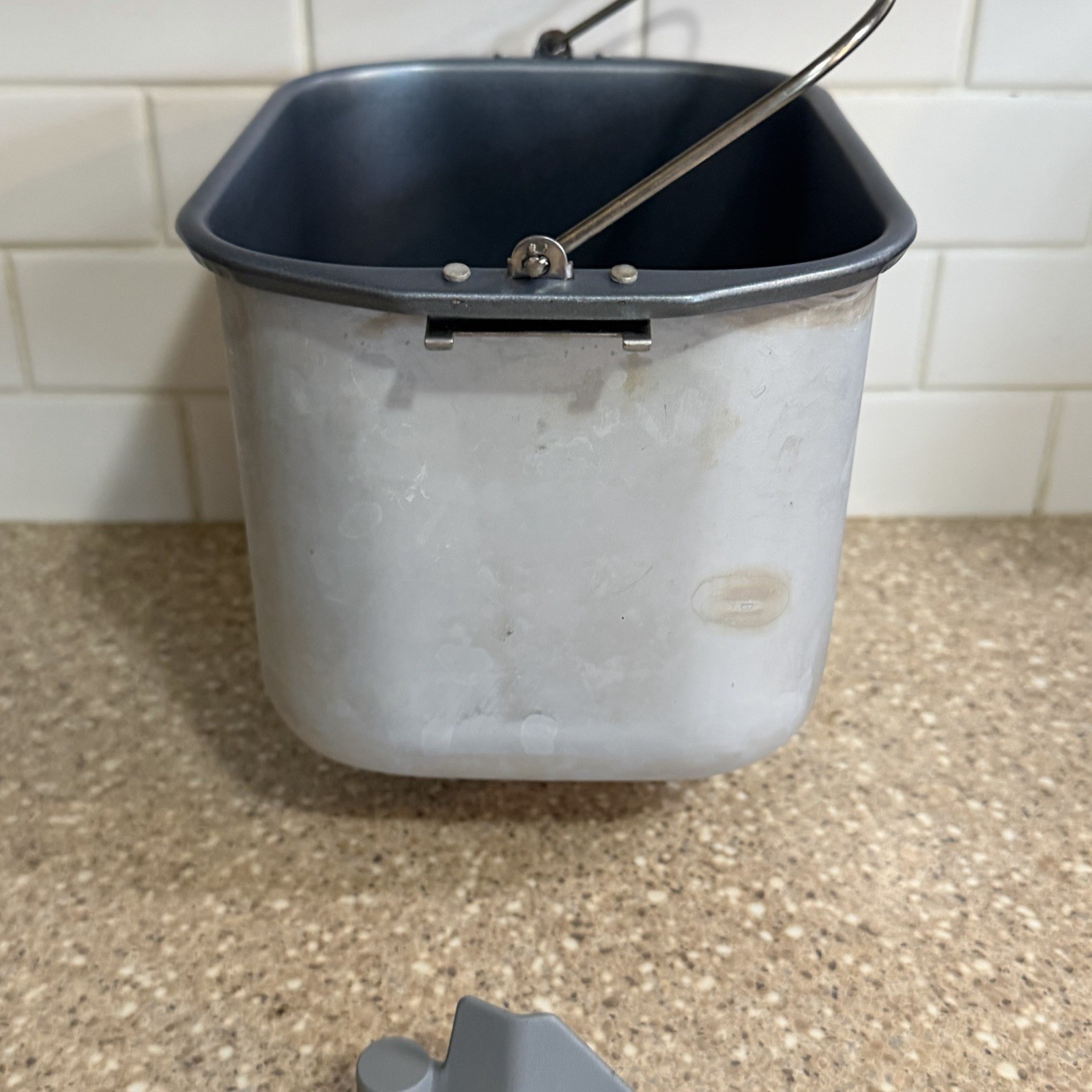 Oster Bread Maker Machine Pan & Paddle 5833 5834 5838 5846 5858 5890 User Manual