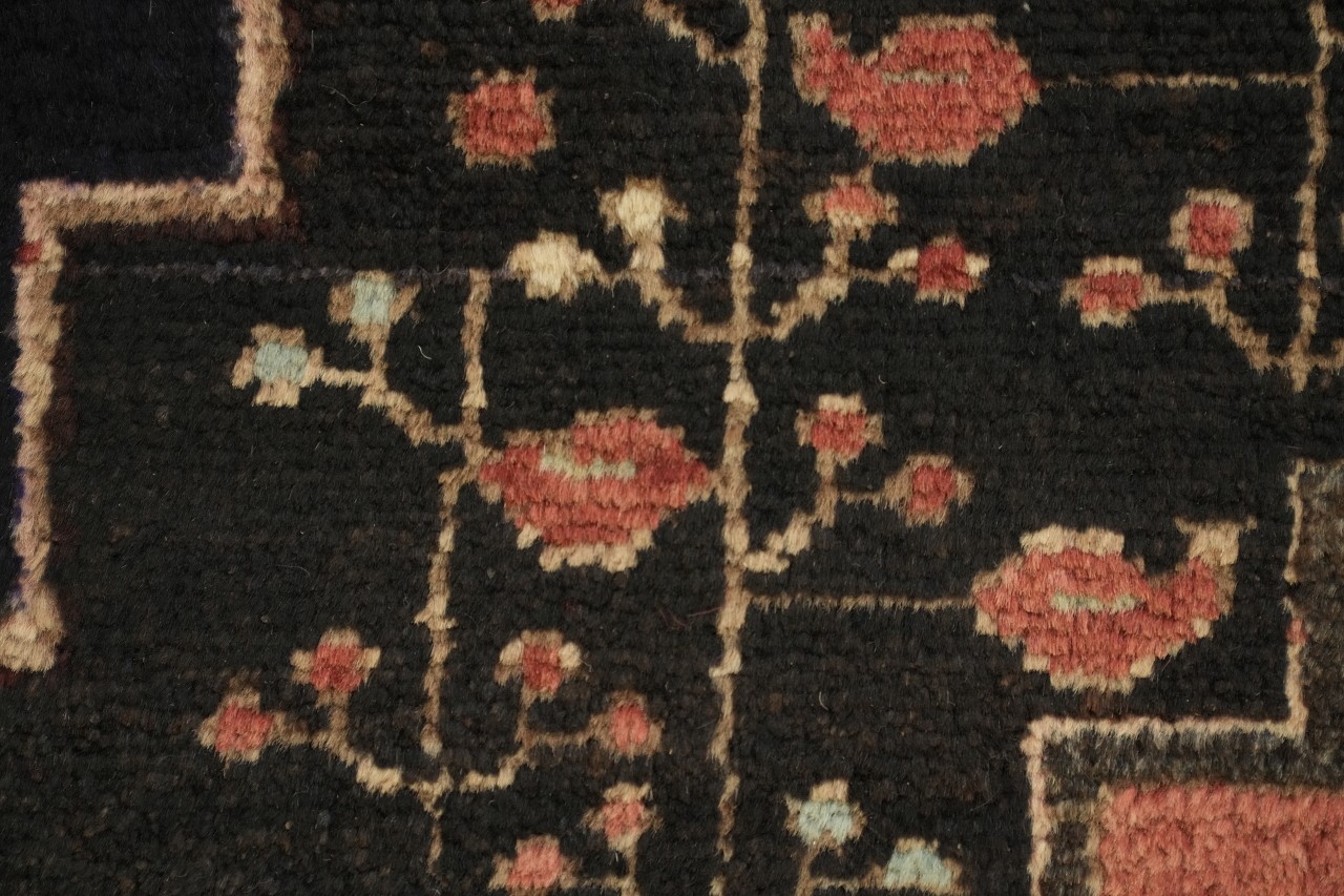 Geometric Medallion 5×7 Hand-Knotted Wool Area Rug in Multicolor Tones