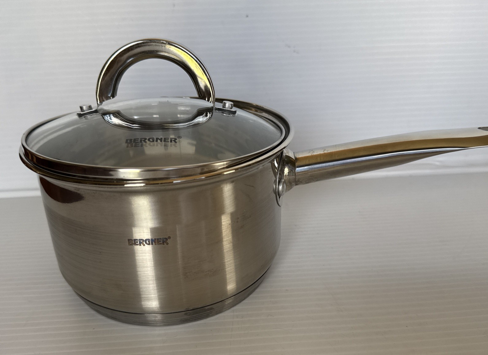 Bergner Stainless Steel 1.5 Quart Sauce Pan Pot With Glass Lid VGC