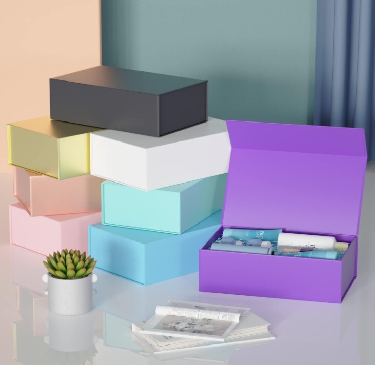 Gift Boxes with Lids Magnetic Closure for Presents Christmas Holidays Clothes