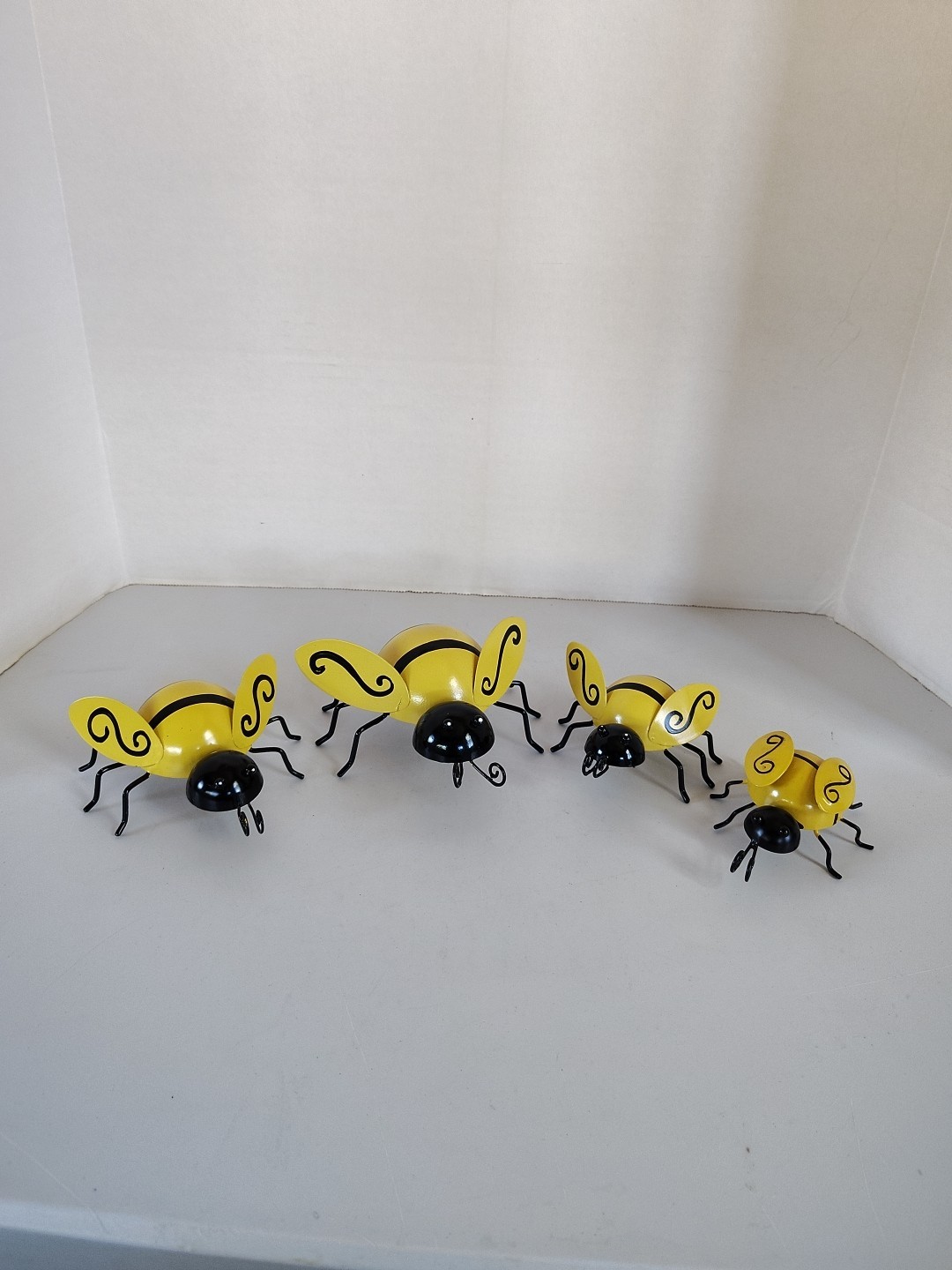 Bees Metal Set Of Four Yellow And Black