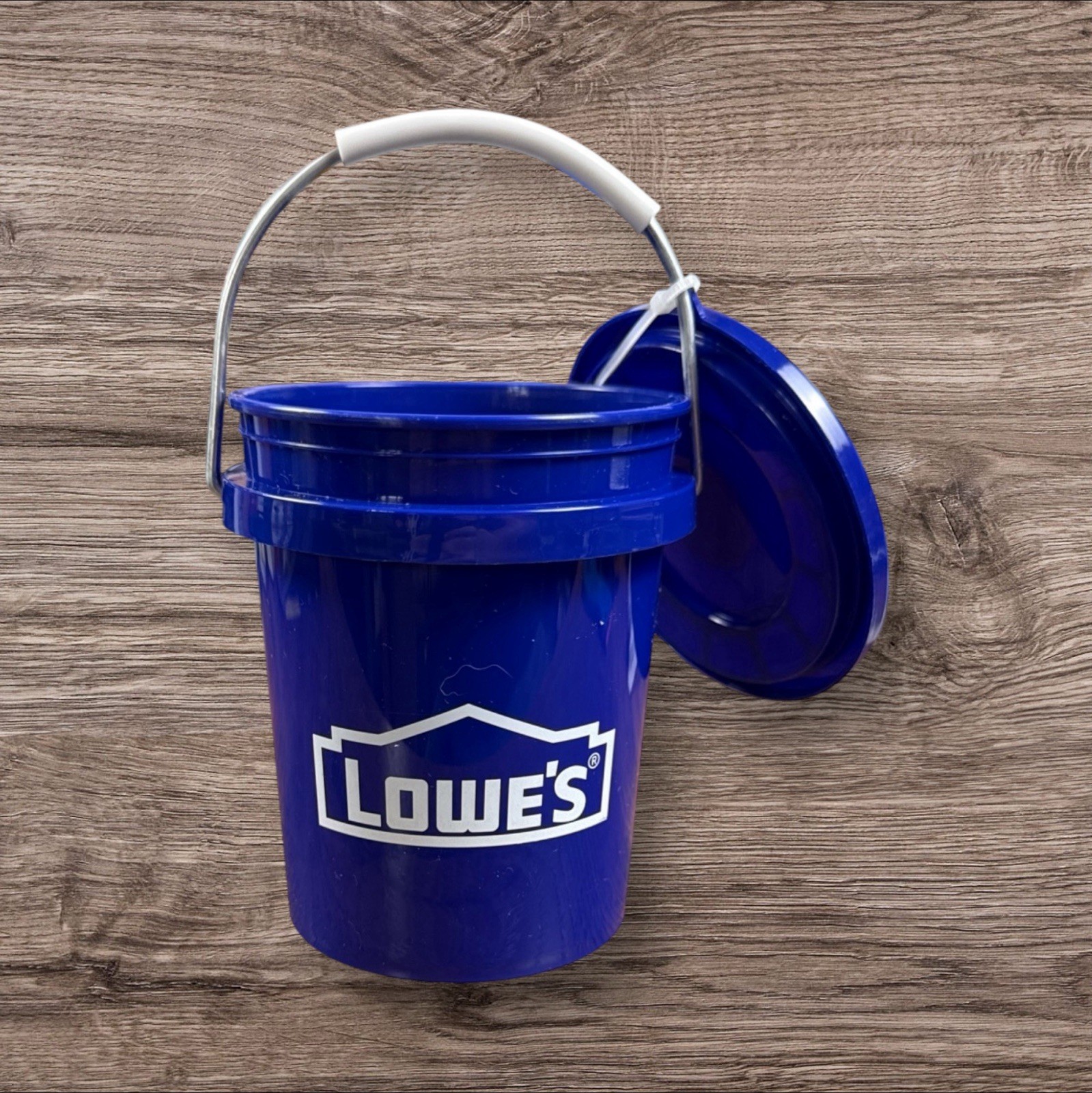 NEW! Lowe’s 0.5-Quart BPA-Free Mini Paint Bucket 🪣 With Lid – Food Safe