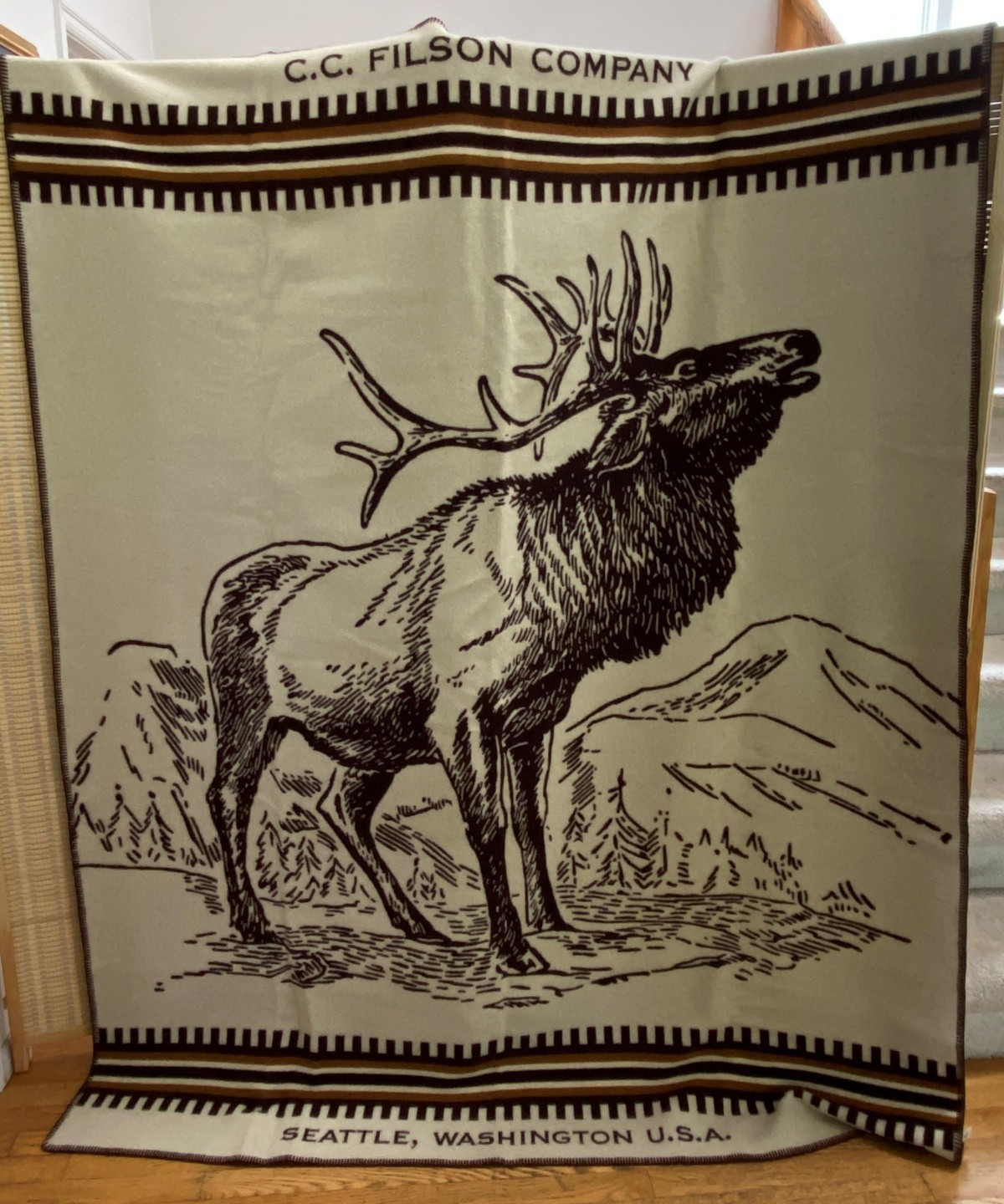 Filson Pendleton Mackinaw Wool Reversible Throw Brown & Natural Elk 64 x 80