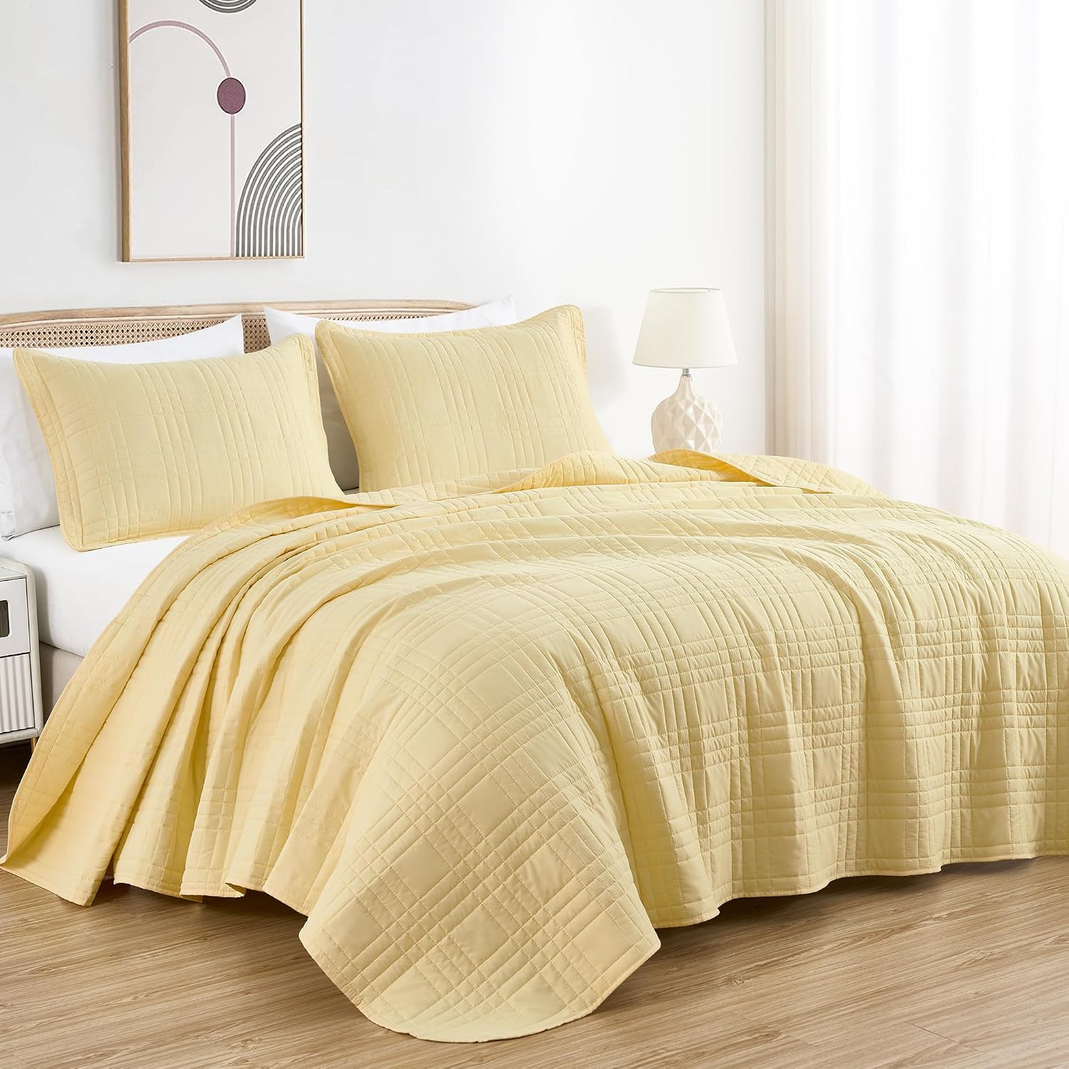 Kingston King Size Bedspread Set, 3-Piece Pastel Yellow Oversized Quilted Microf