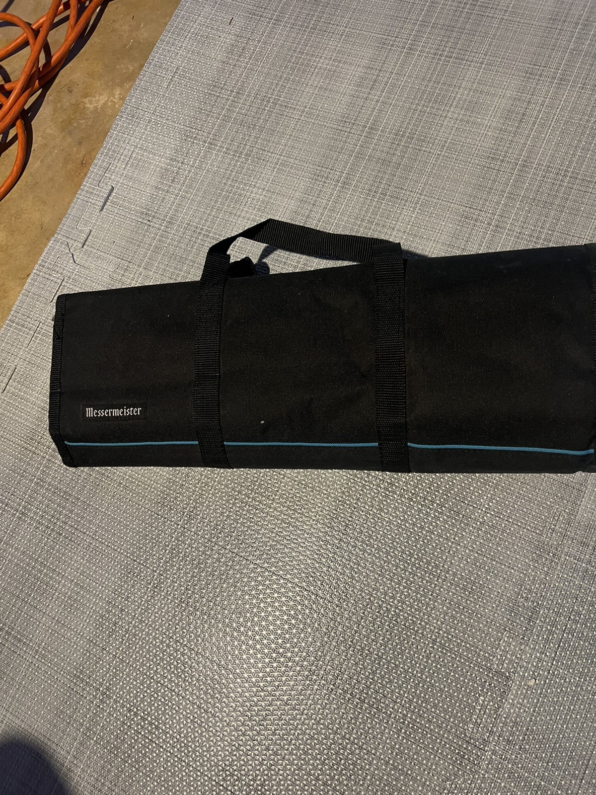 Messermeister 8-Pocket Heavy Duty Nylon Padded Knife Roll, Luggage Grade and …