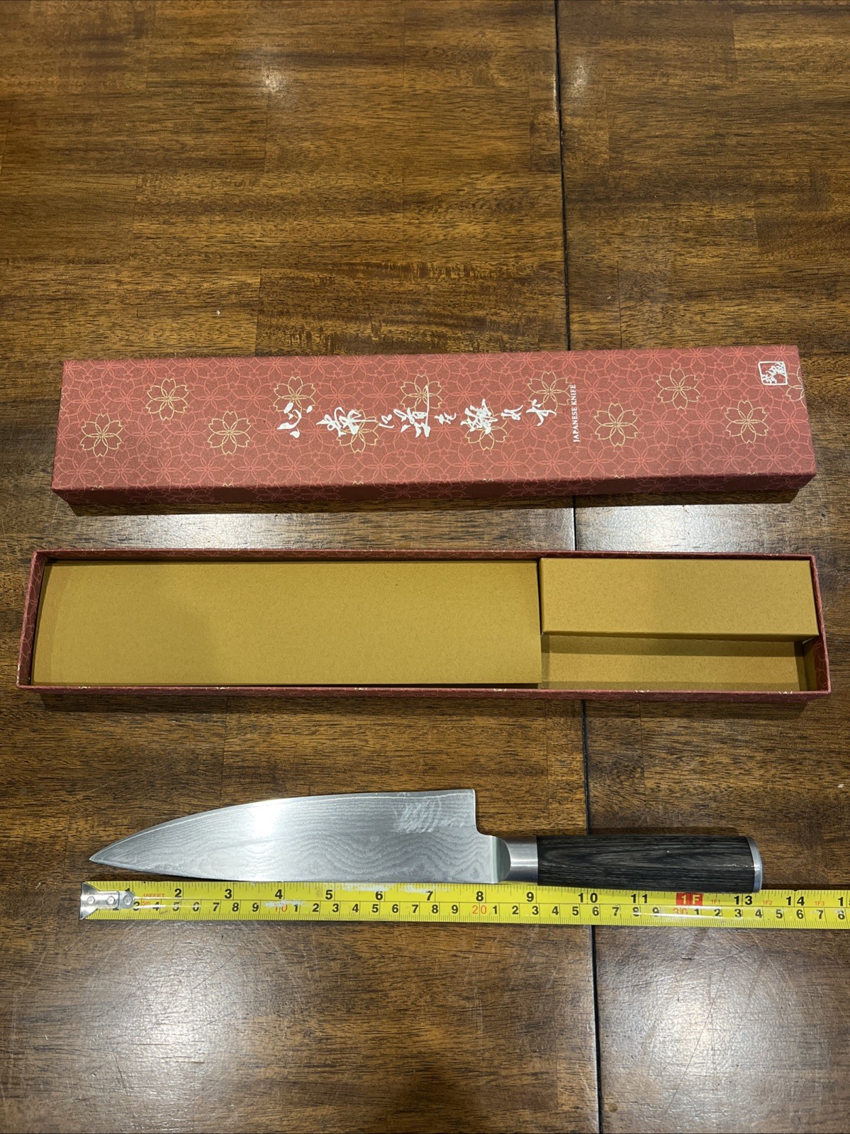 SHUN KAI DM0706 Classic Chef’s 8” Damascus Blade Knife VG MAX MADE IN Japan