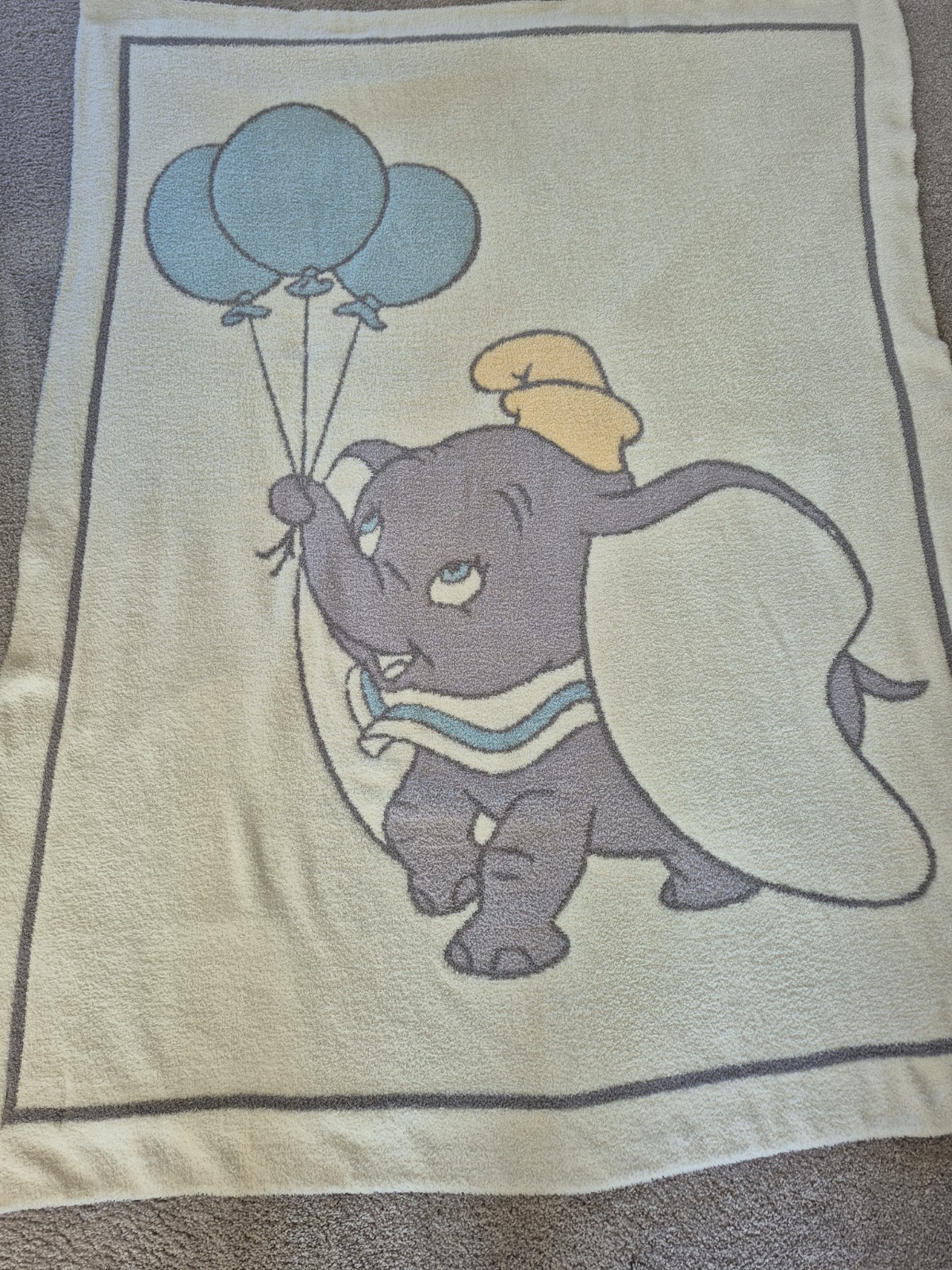 Barefoot Dreams CozyChic Classic Disney RARE Dumbo Throw Blanket 47x 60 So Soft!