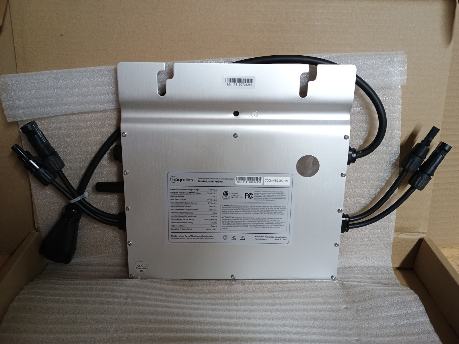Hoymiles HM-700NT Microinverter 2-in-1 for 2 Panels