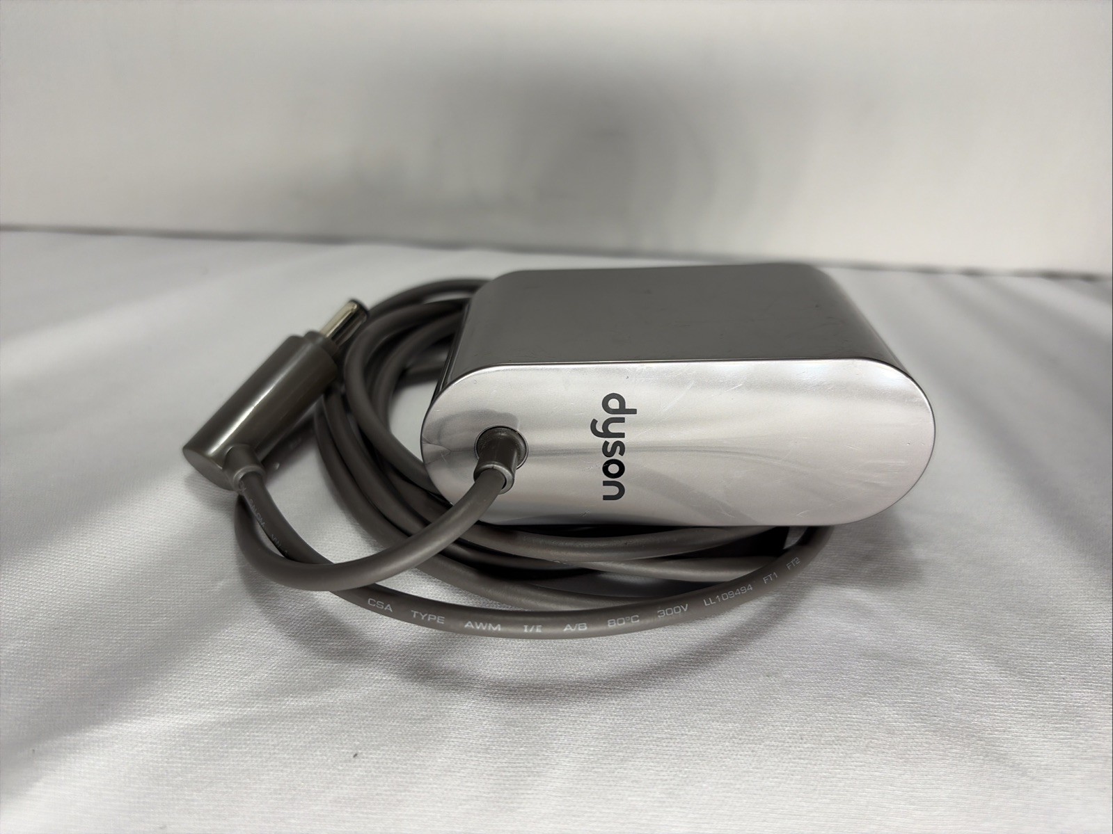 Genuine Dyson 26.1V Battery Charger 205720-02 OEM Power Adapter