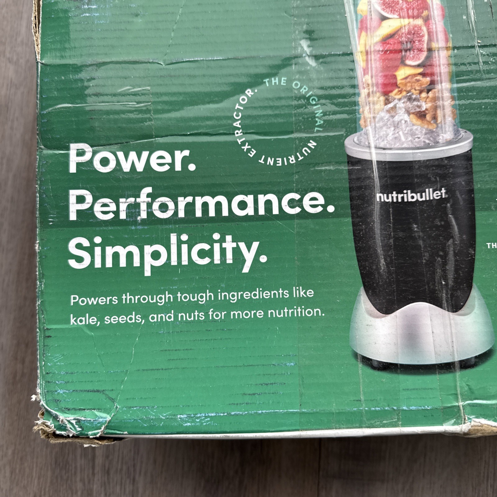 NutriBullet Pro 900W Single-Serve Blender Bundle — Black Stainless — DAMAGED BOX