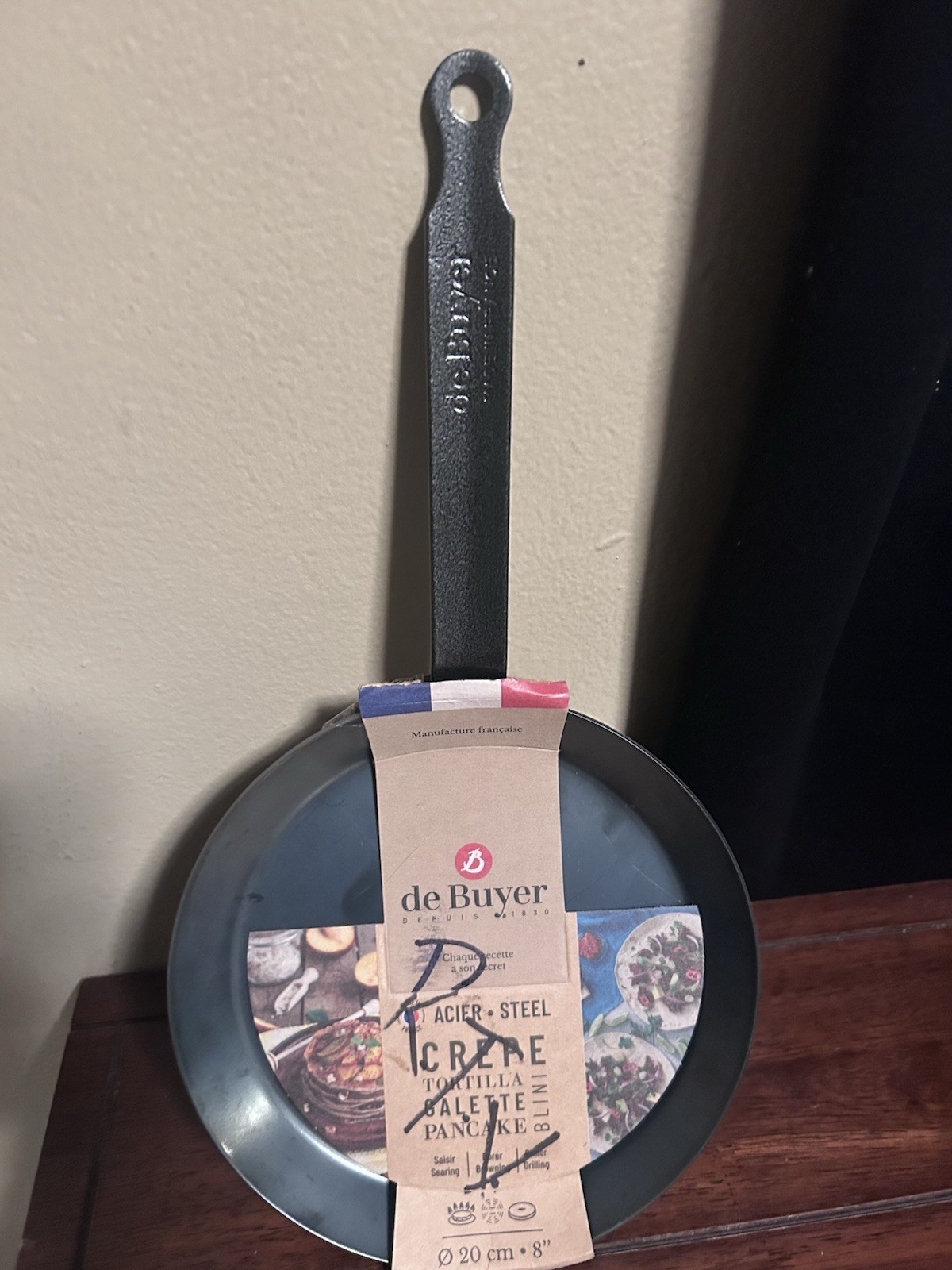 de Buyer Mineral B Classic Carbon Steel Cree Pan 8” It Has Some Rust Spots