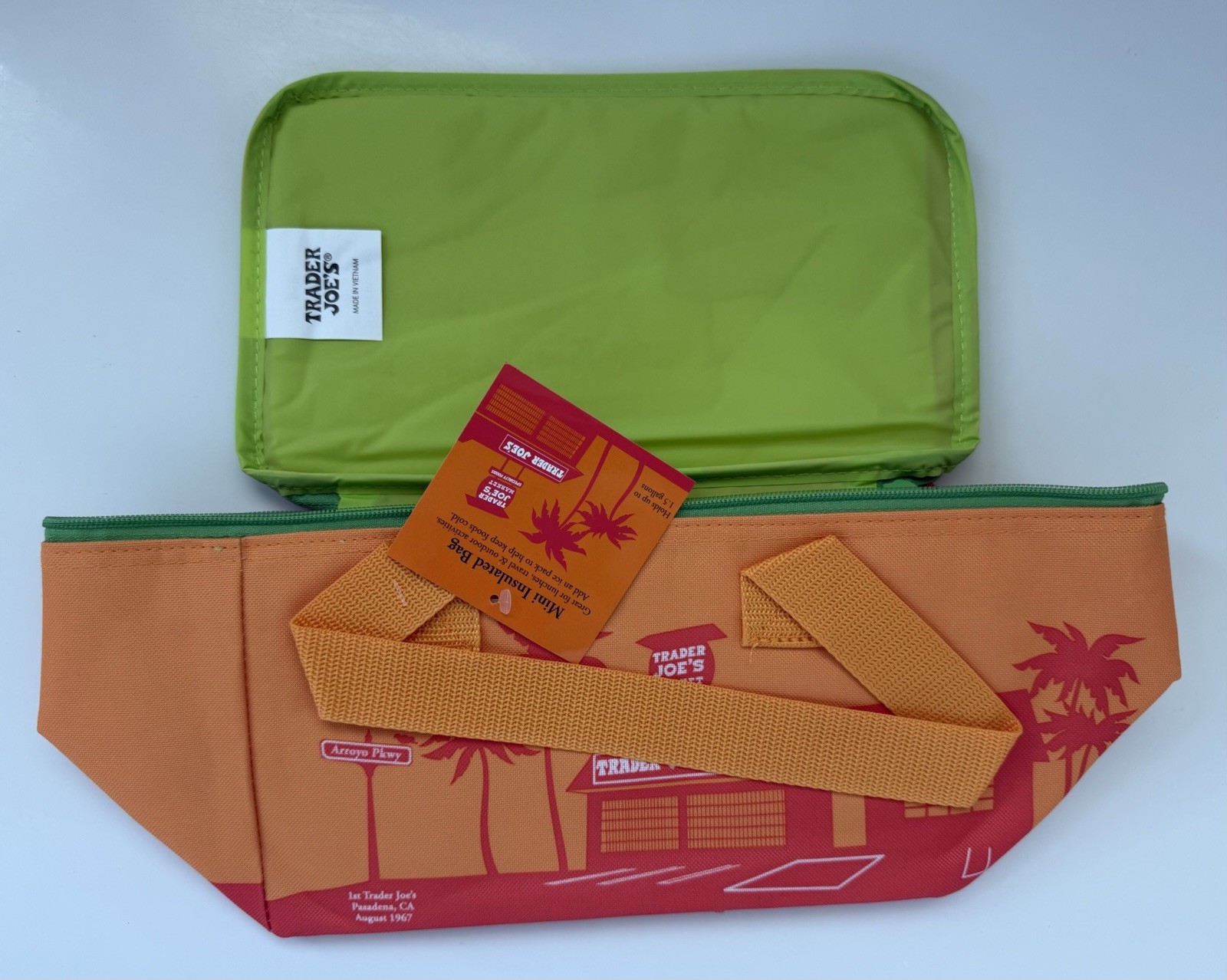 Trader Joe’s Mini Insulated Tote Bag 1.5 Gallons Orange – New