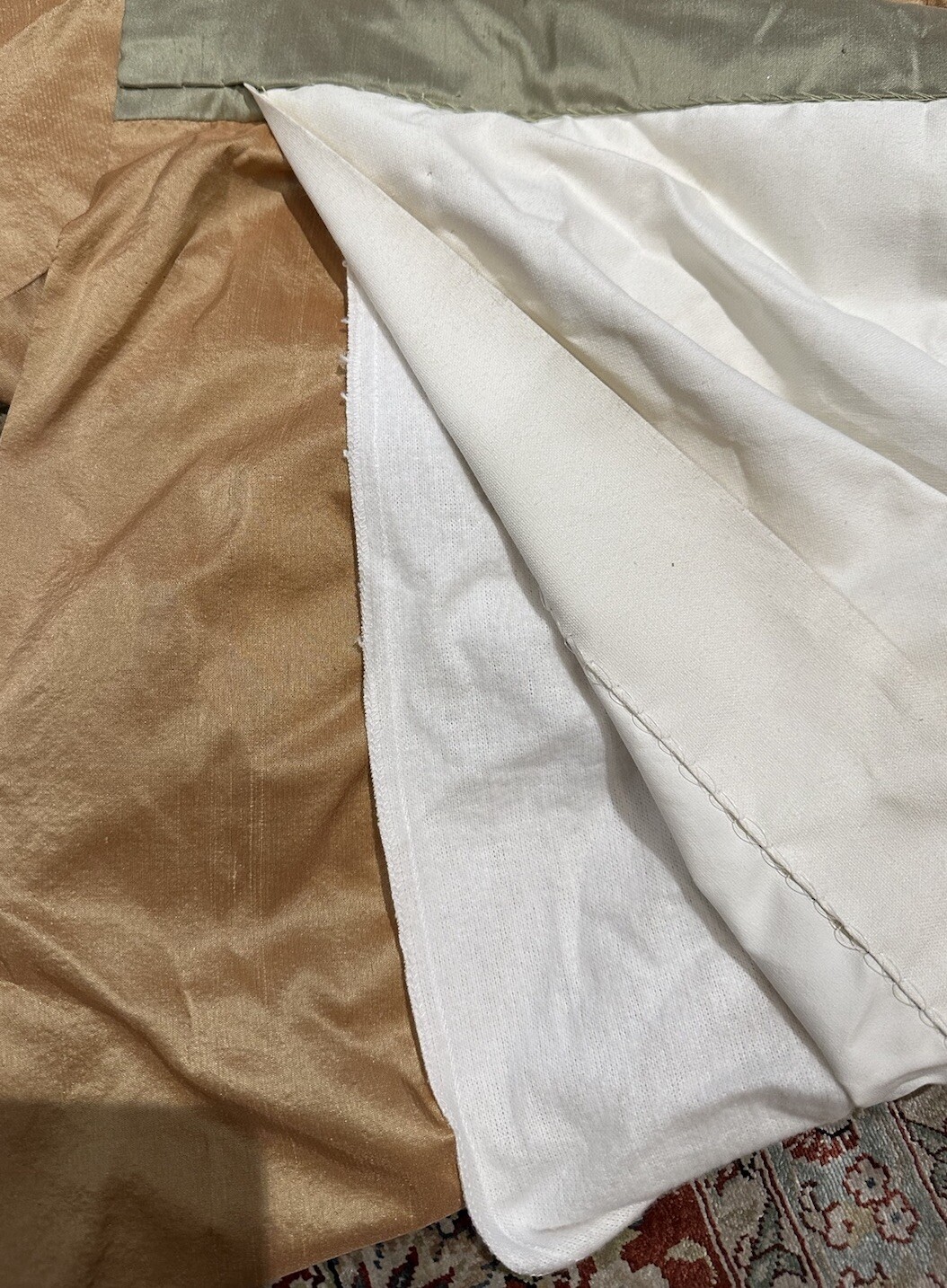 1-100% Silk Drapery Panel Weighted Lined Inner Flannel 41″ W x 98″ L 10 Pleats