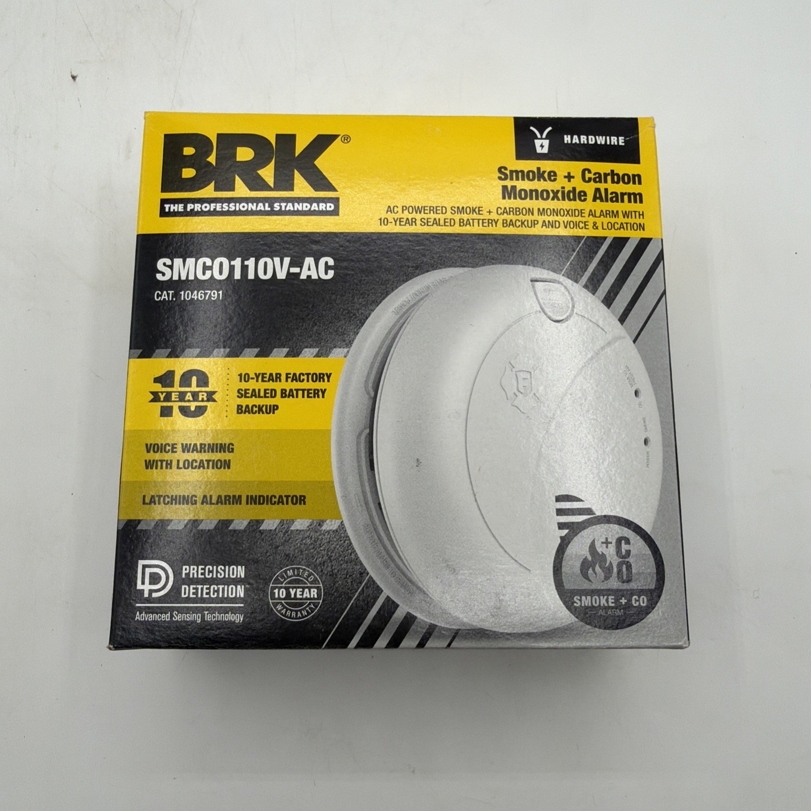 First Alert BRK SMC0110V-AC Interconnect Hardwired Smoke CO Alarm Battery Voice