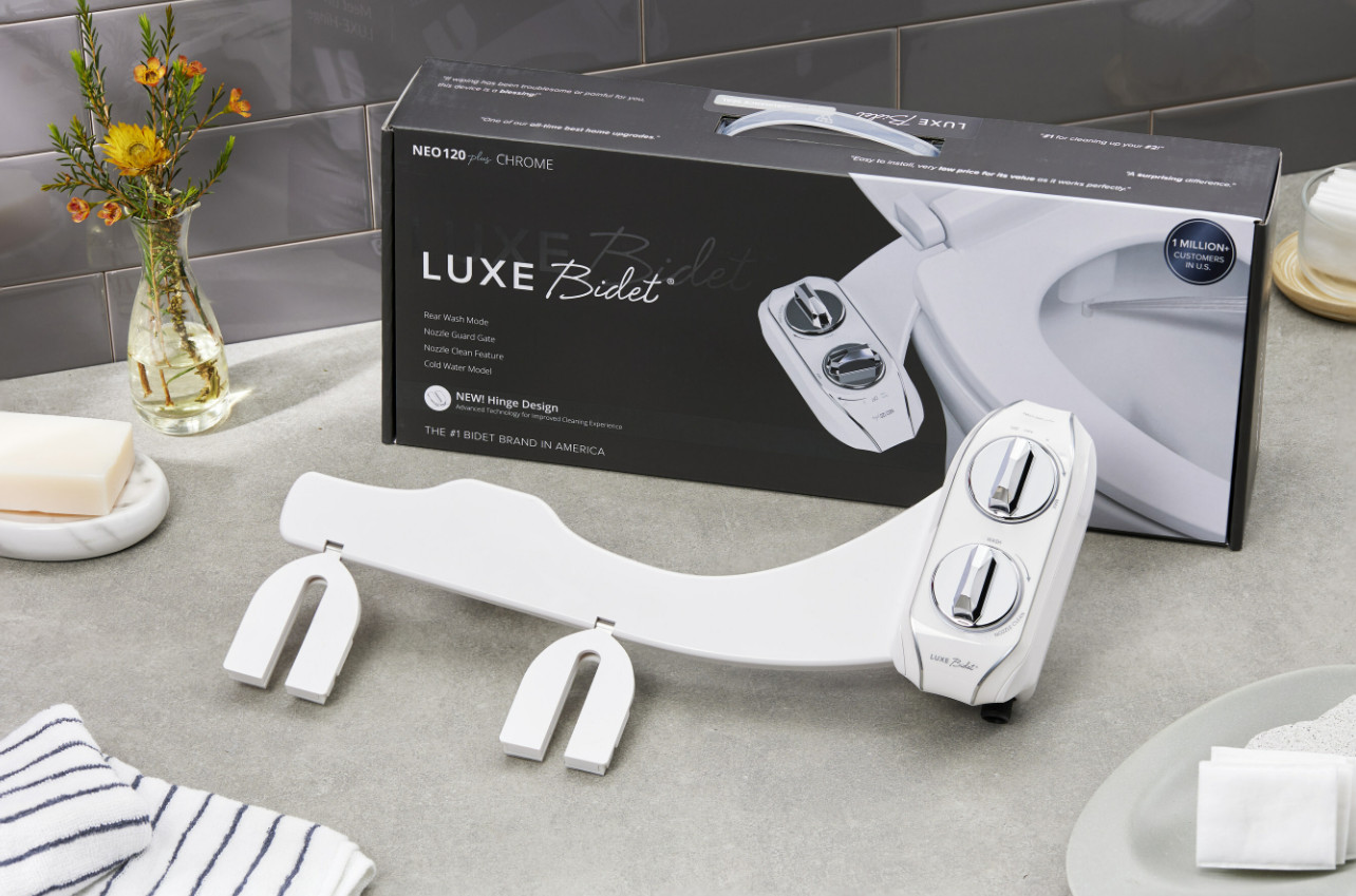LUXE Bidet NEO 120PLUS – Single Nozzle-Rear Wash (Chrome)-EZ-Lift to Clean