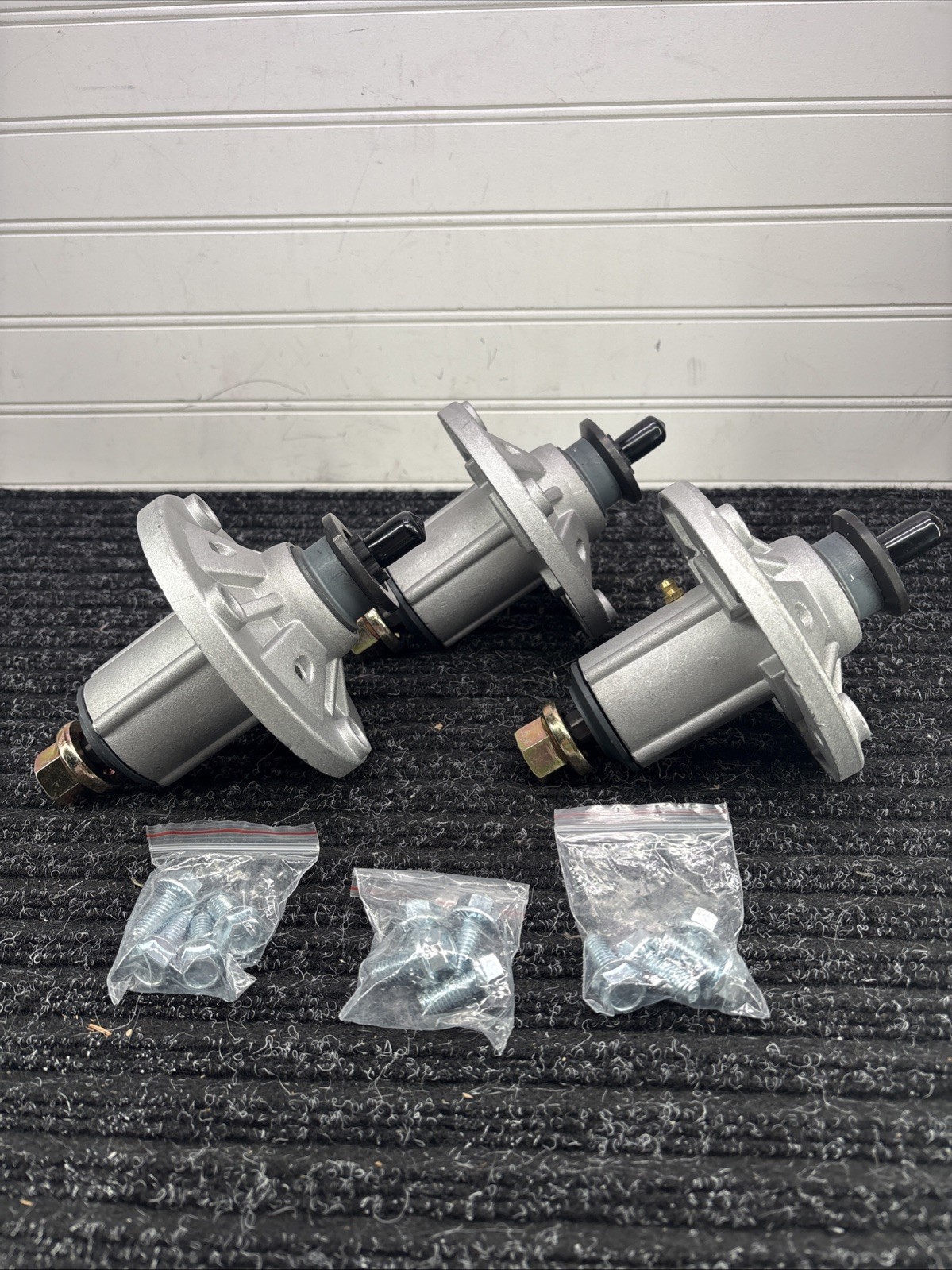 3 Pk Bosflag AM136733 AM143469 AM134292 AM137483 Spindle Assembly for John Deere