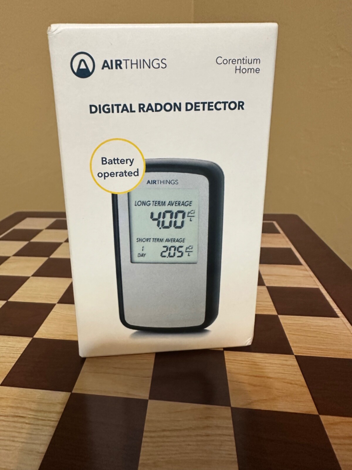 Portable, lightweight, Airthings 223 Corentium Home Radon Detector