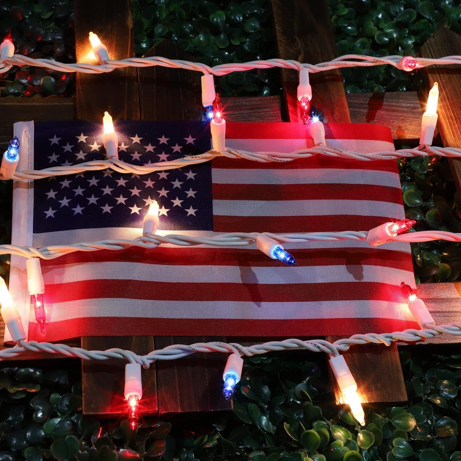 100 Count Red White and Blue Mini String Lights with White Wire,Connectable 19.6