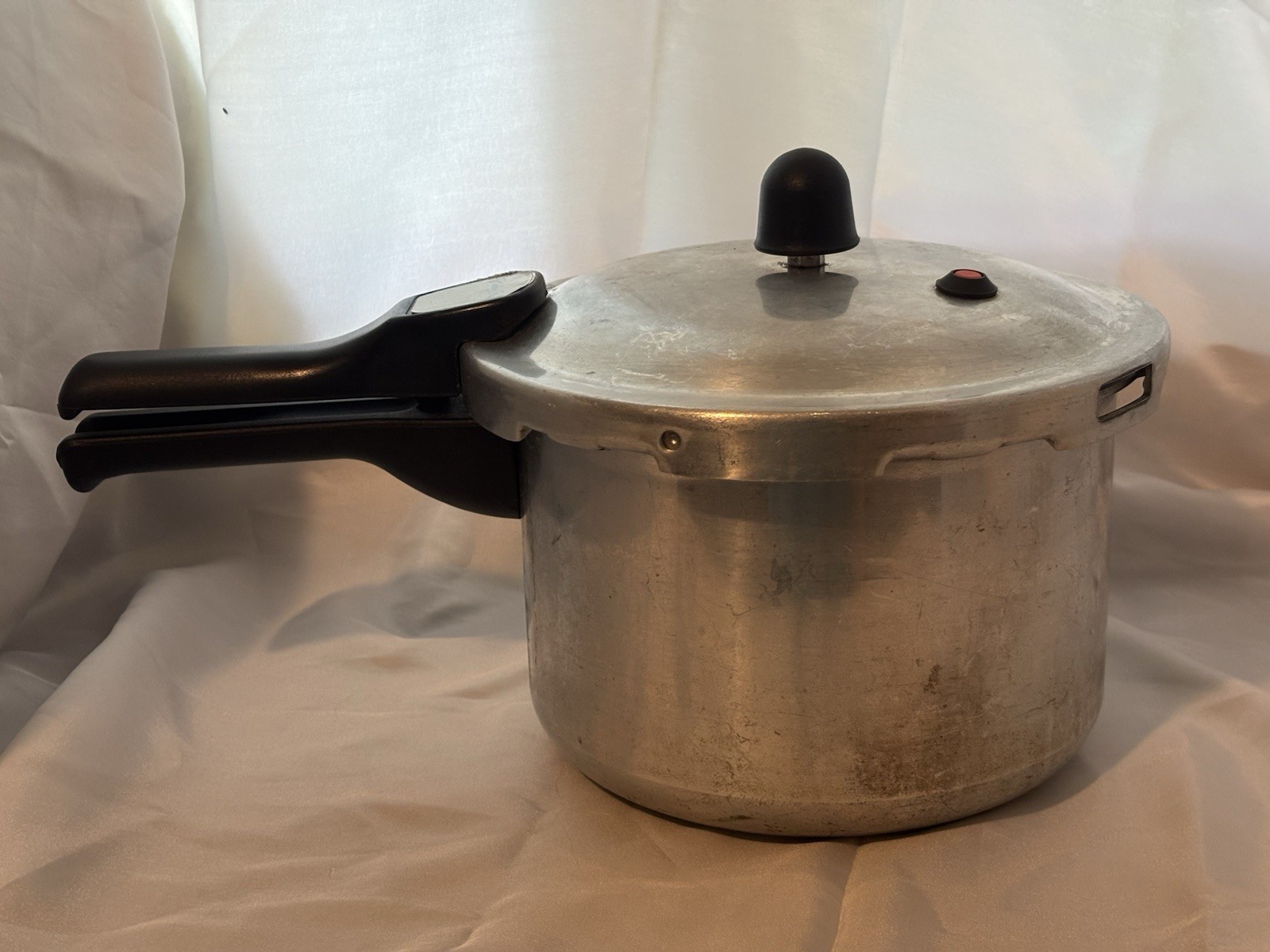 Mirro Model 92040 4.2 Qt Aluminum Pressure Cooker Canner