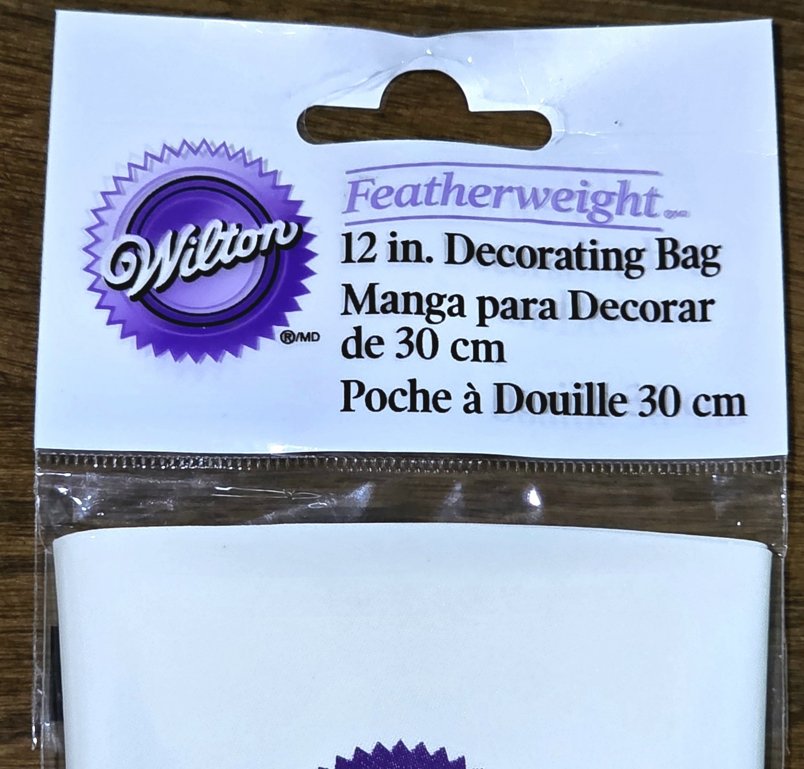 WILTON Cake Decorating Bag Featherweight 12″ Inch White ~ New Factory Sealed