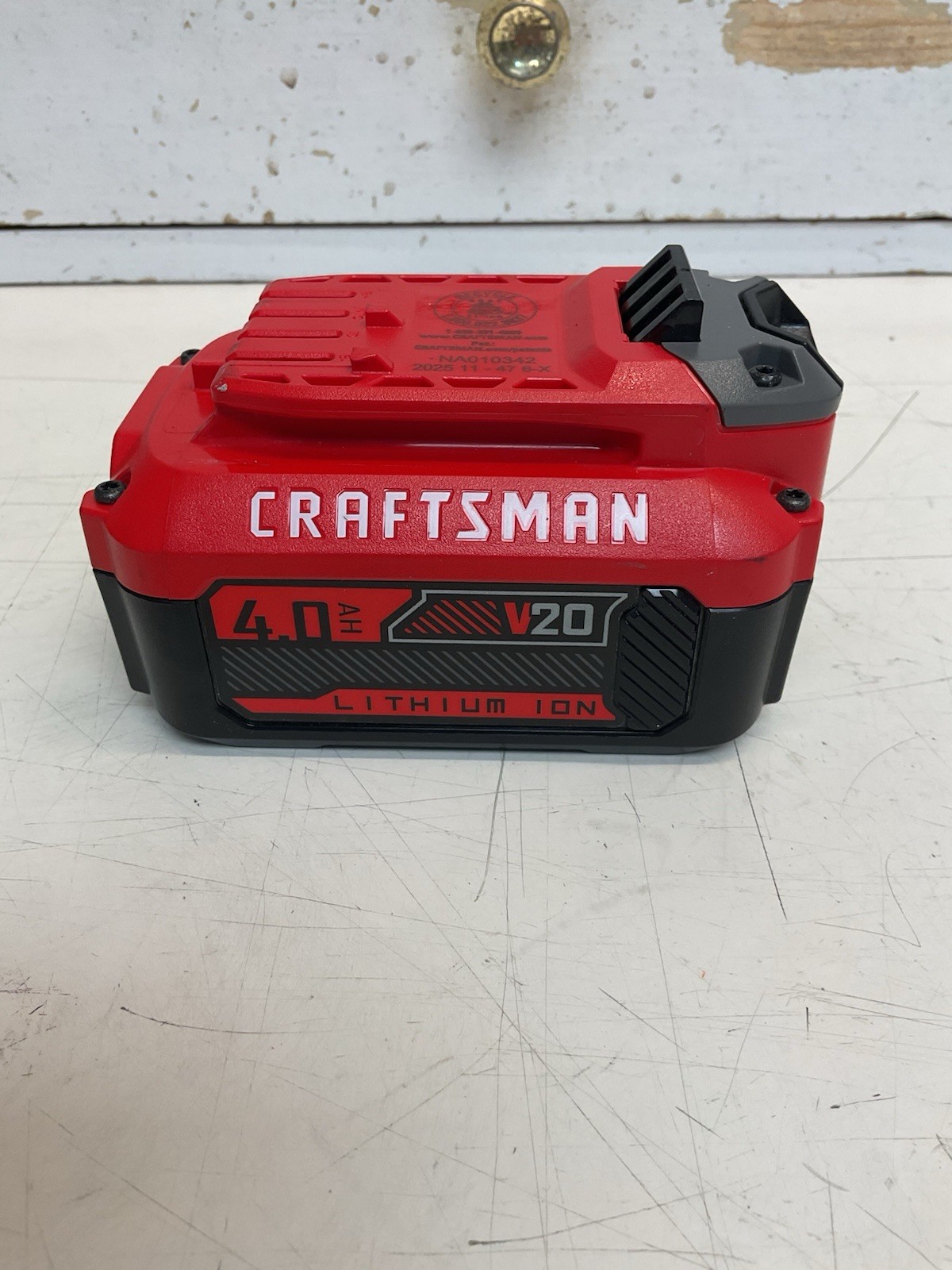CRAFTSMAN CMCB204 Battery 4.0Ah