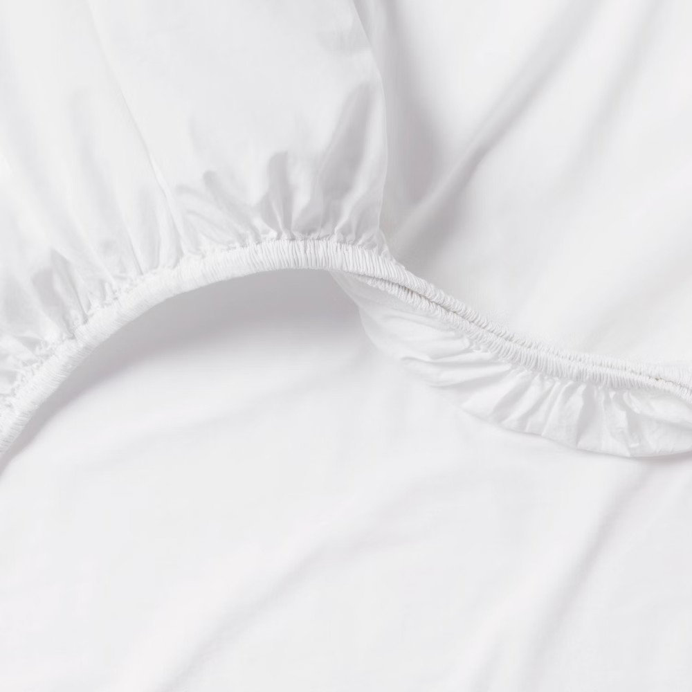Queen 250 Thread Count Organic Percale Sheet Set True White – Threshold: