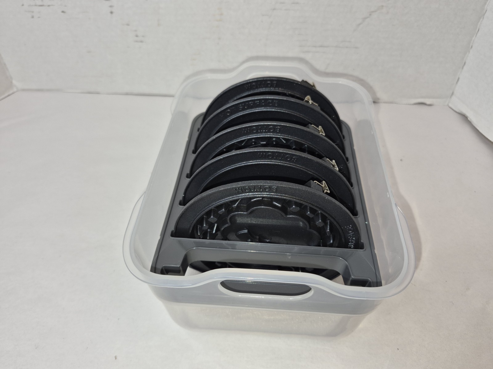 5 Dash Mini Removable Waffle Plates 4” Non-Stick W/ Case