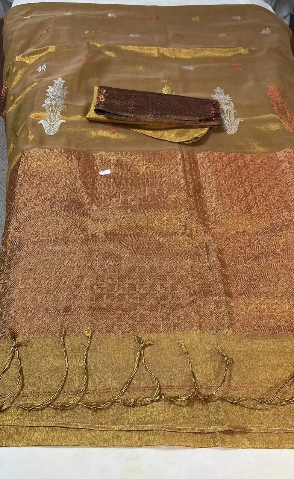 Naksha Tissue Border Saree