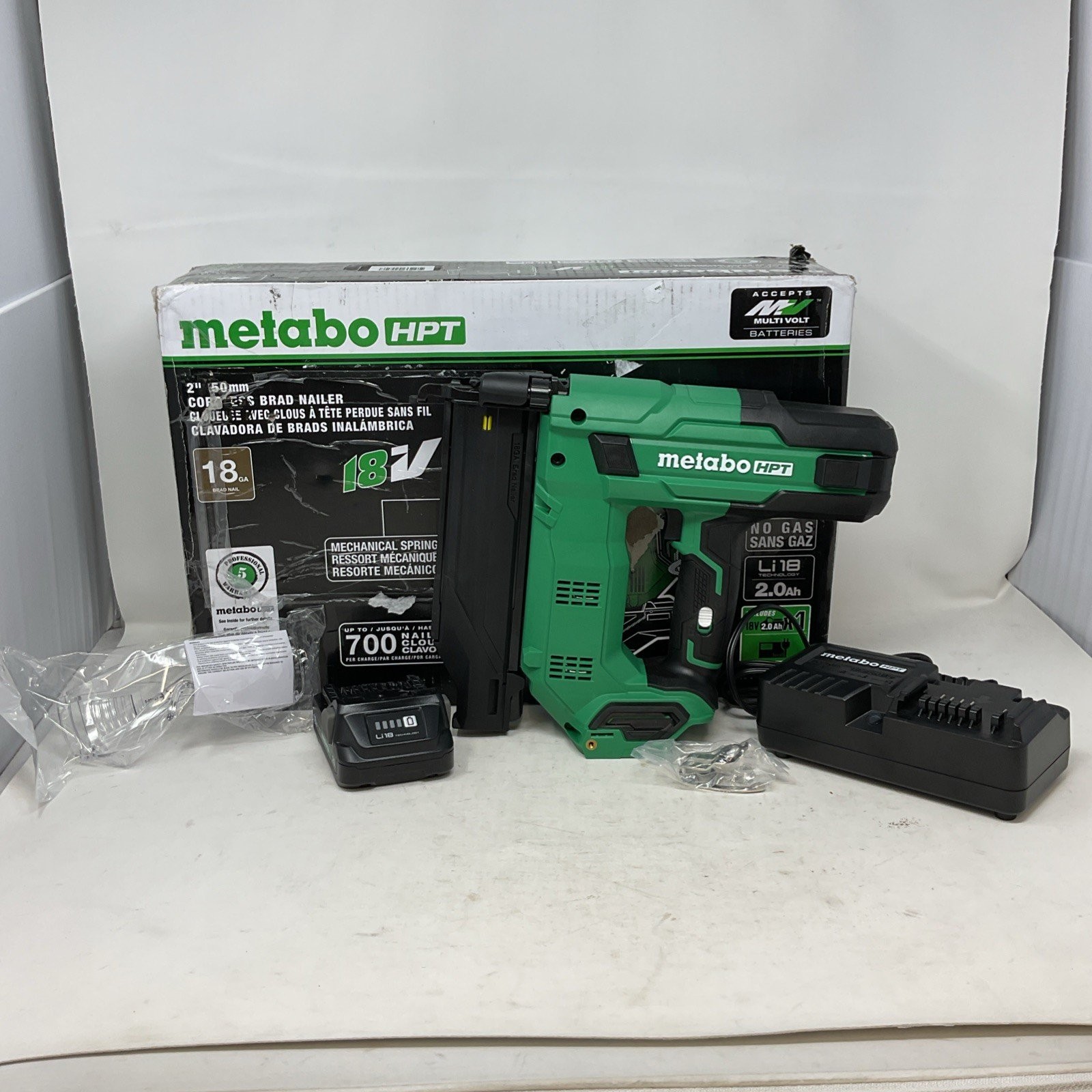 Metabo HPT NT1850DG 18V Cordless 18-Gauge Brushless Brad Nailer Kit