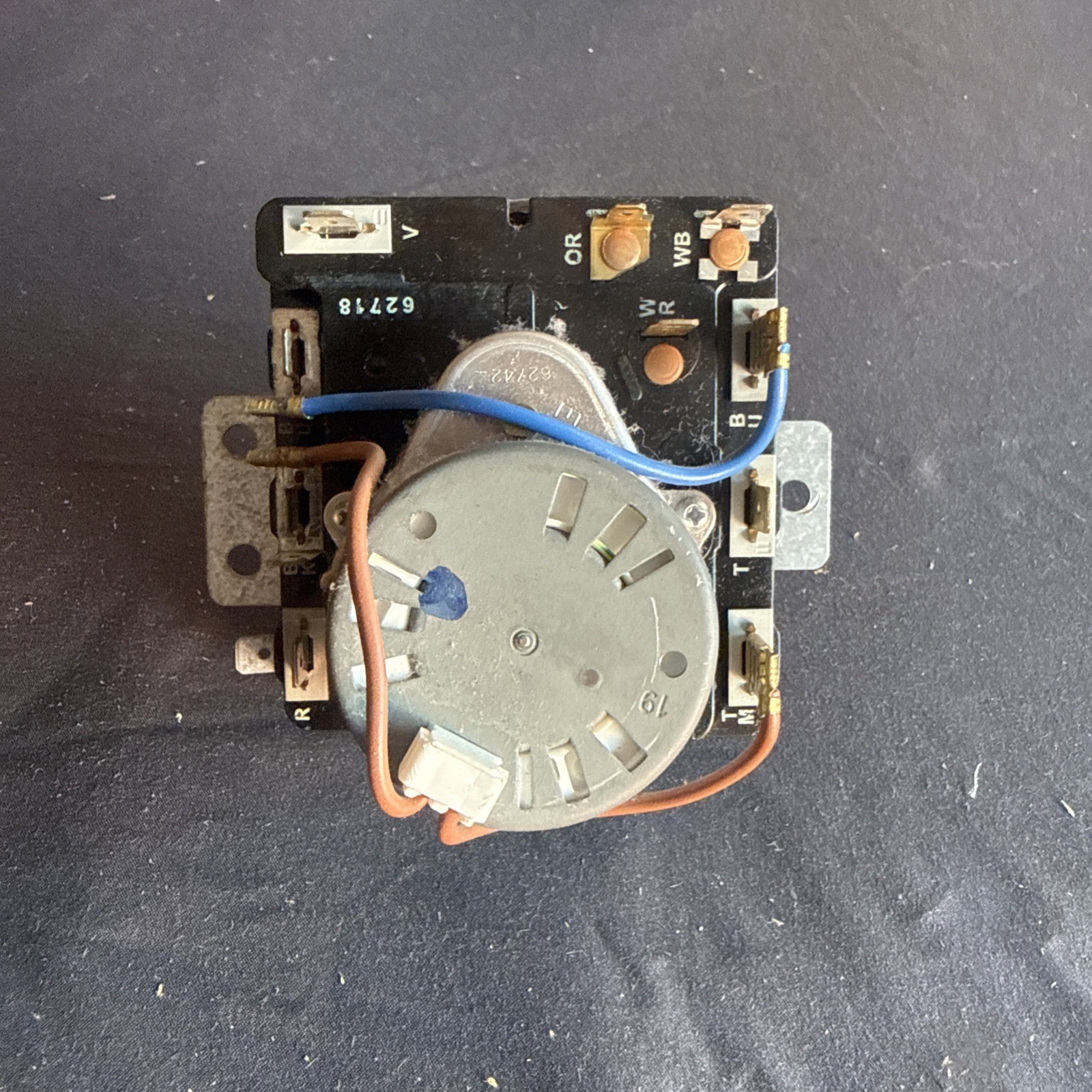 Whirlpool dryer oem timer. 8299779