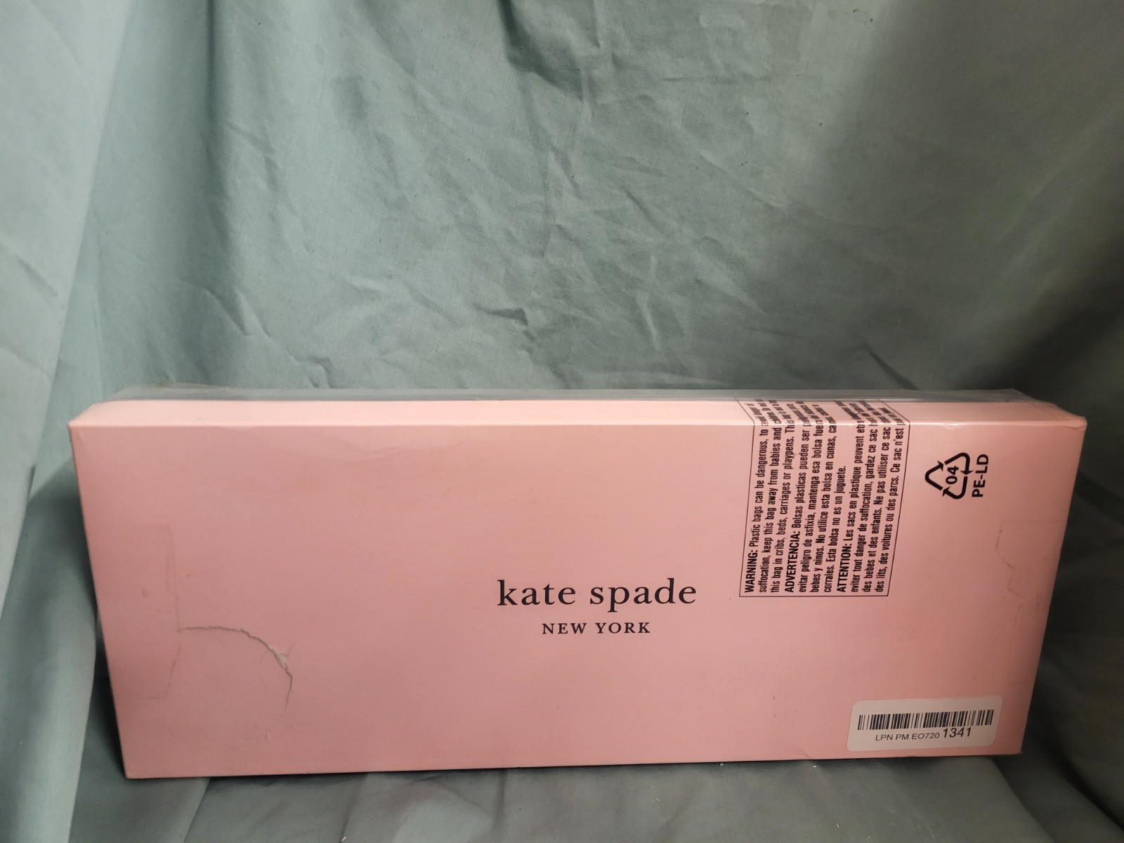 Darling Point 2 Piece Desert Serving Set by Kate Spade! Moderate gift box damage