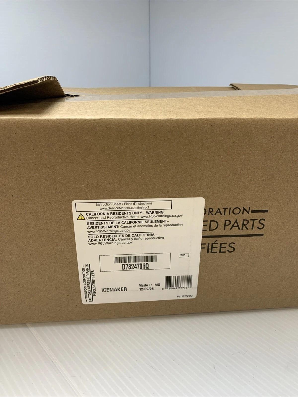 Genuine Whirlpool Ice Maker 8-Cavity Crescen D7824706Q Freezer Kit