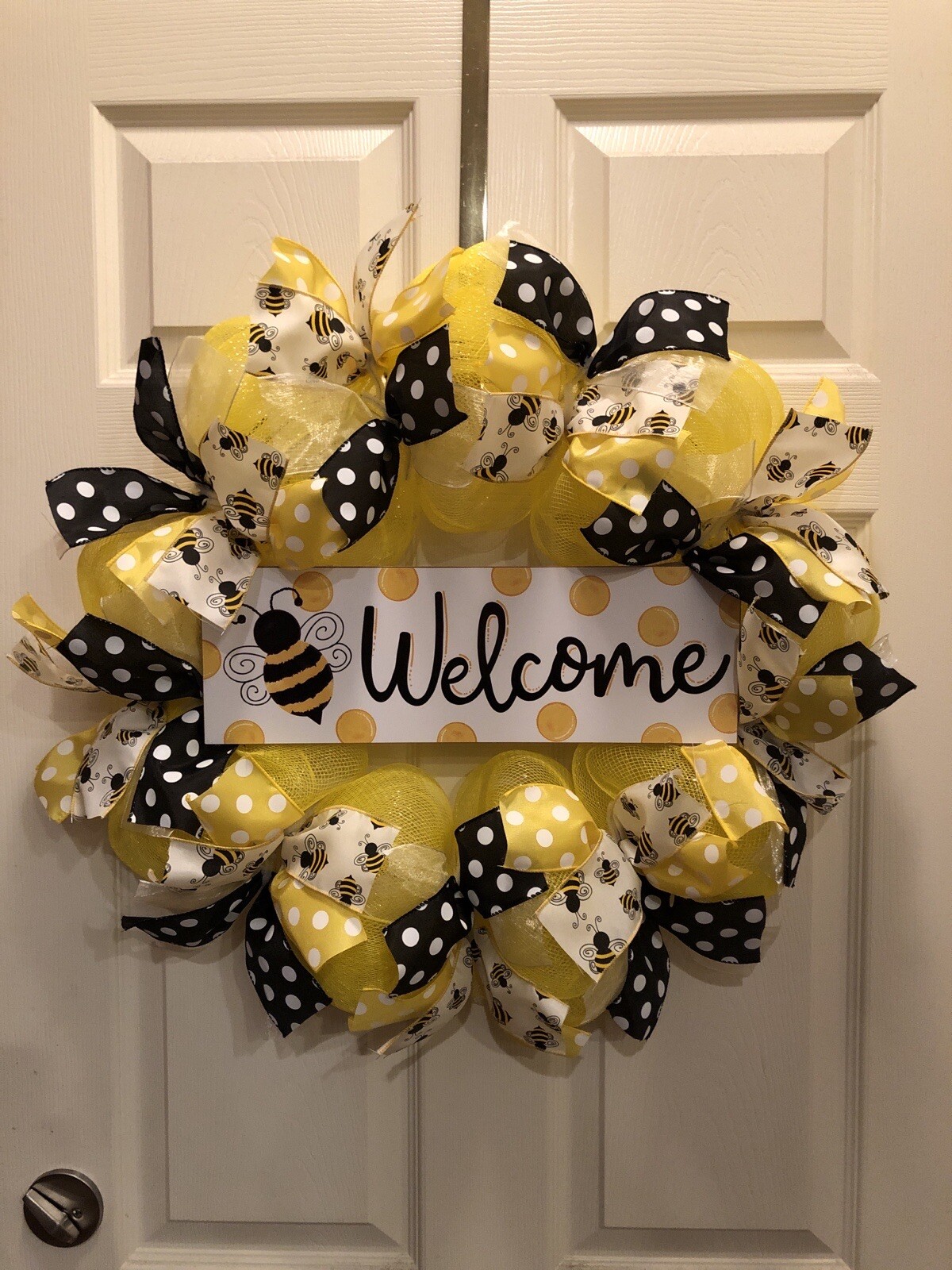 YELLOW Deco Mesh BUMBLE BEE 🐝 Year Round WELCOME Wreath 24″ x 24″ CUTE!
