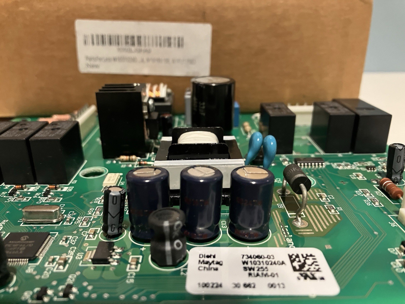 Whirlpool W10310240 Refrigerator Control Board