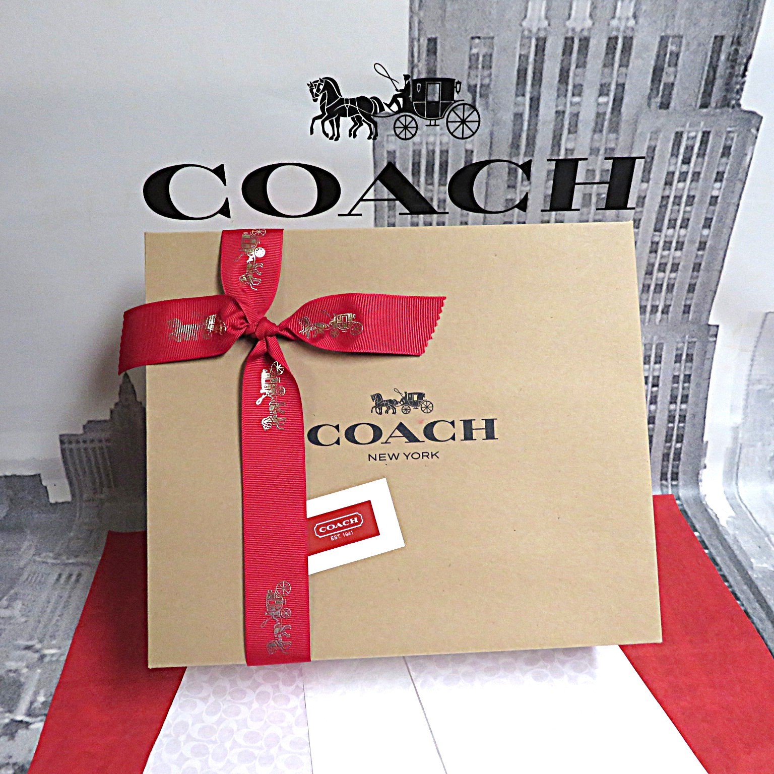 NEW 1 Med Coach Gift Box w/ Tissue~Sticker~3.5′ Coach Ribbon~10.5 x12.5 x4.5