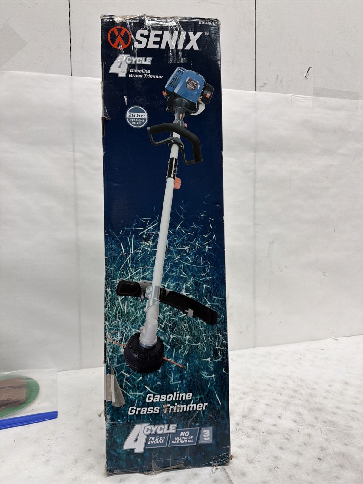 Senix 4QL 26.5cc 4-Cycle 17 In. Straight Shaft Gas Powered String Trimmer SENIX