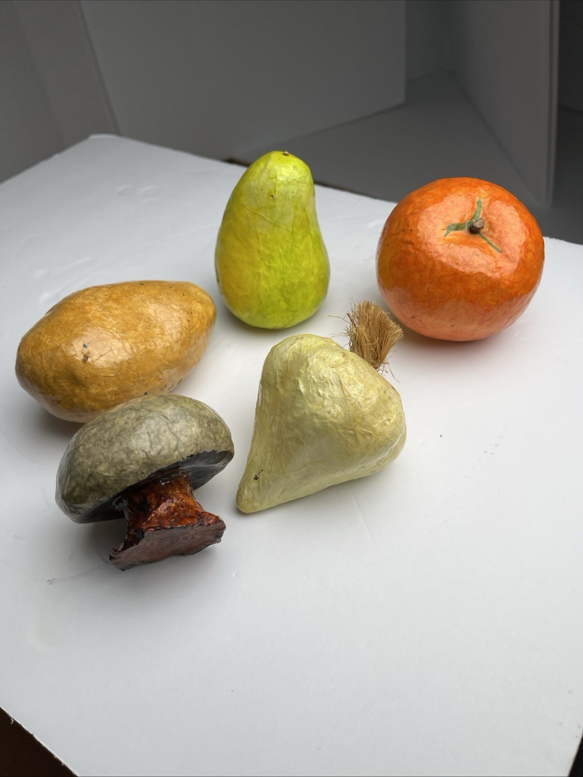 Vintage Paper Mache Faux Food Vegetables & Fruit Lot of 5 Handmade Garlic Pear