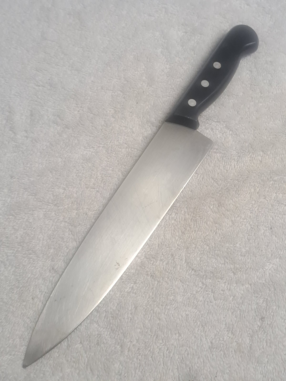 F. Dick 4447-23CM Chef’s Knife Made in Germany Arrow Carbon Stainless BENT TIP