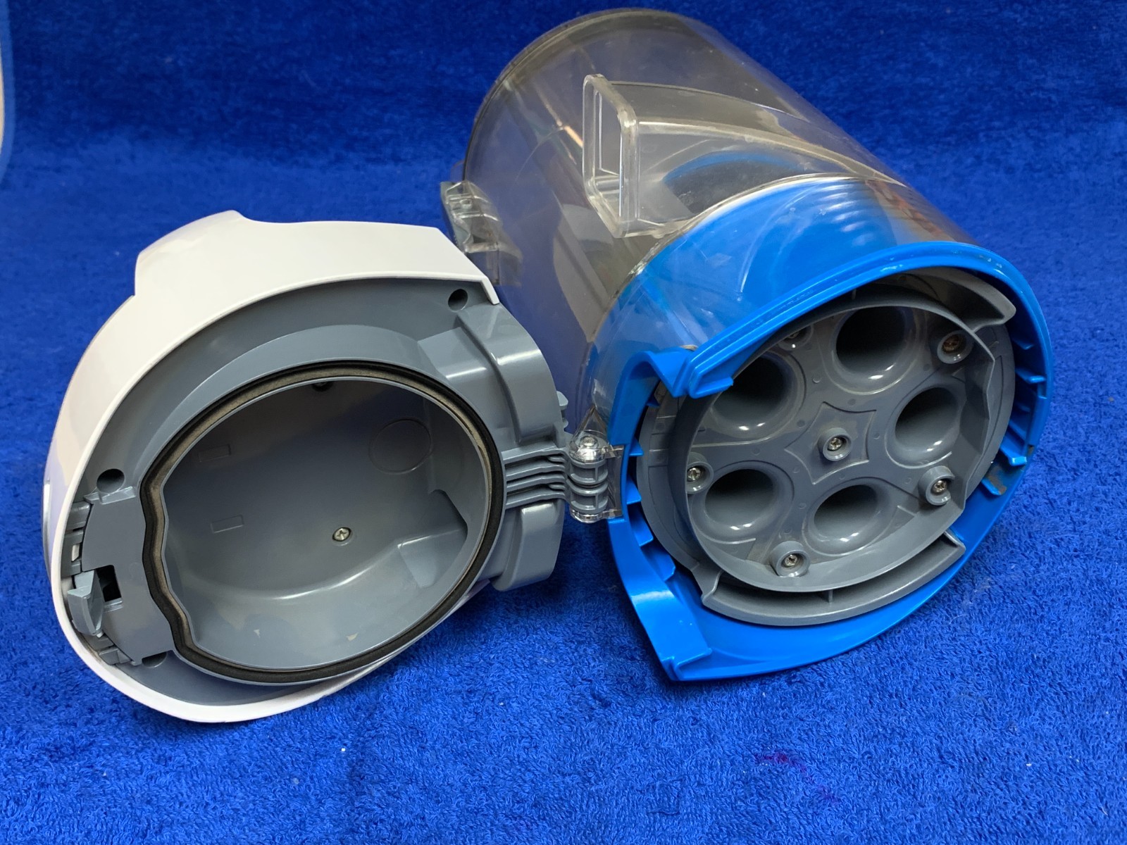 Hoover React UH73100 Vacuum ( Canister Dust Dirt Bin ) , Genuine OEM