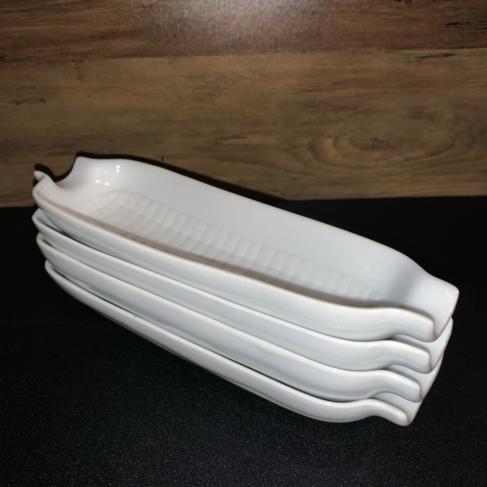 4 Porcelain White Corn Cob Serving Plates Dishes Thanksgiving Holiday Table